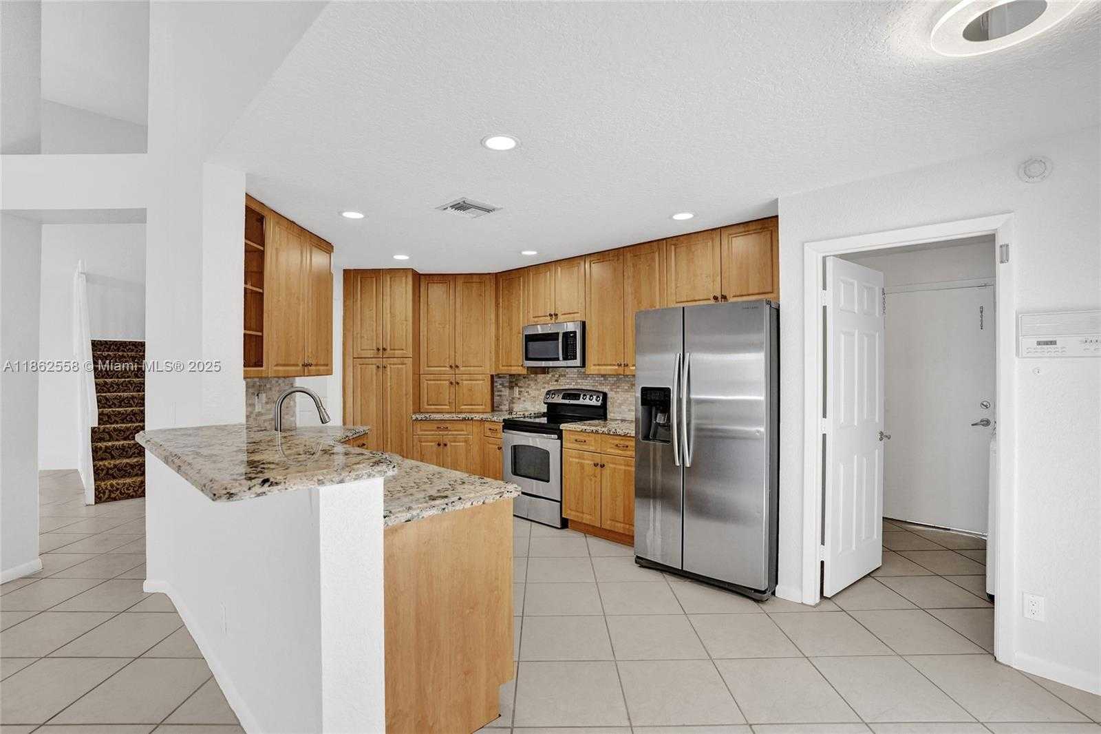 Small Image of 6450 BRAVA WAY, Boca Raton Number 8