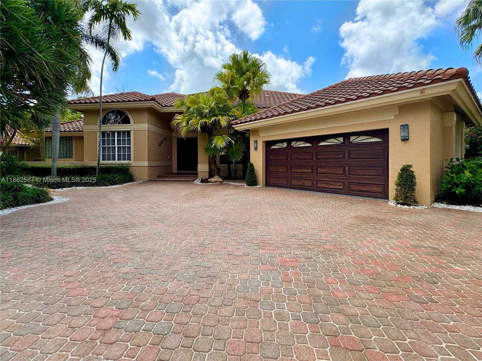 Small Image of 375 SABAL WAY, Weston Number 13