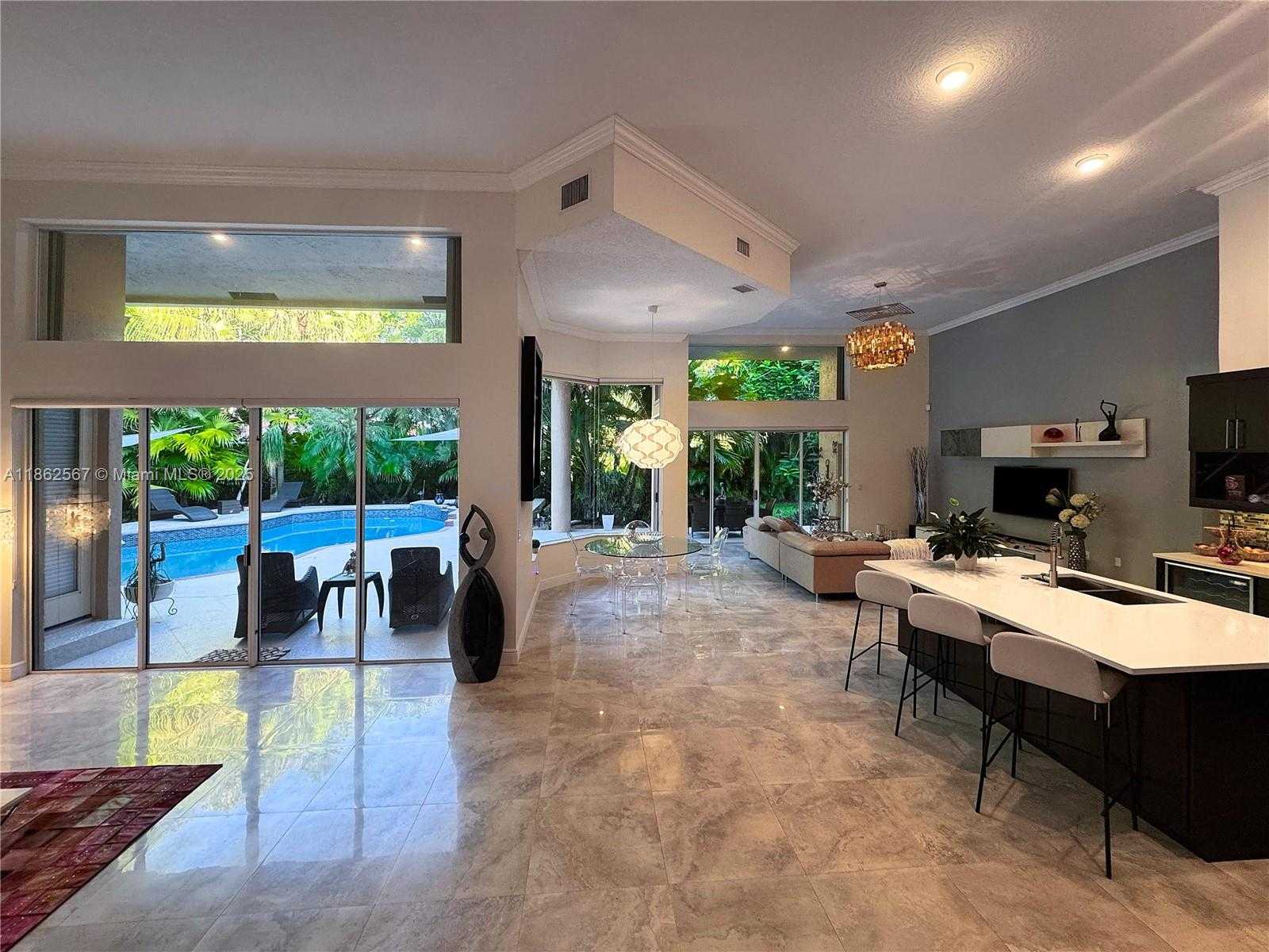 Small Image of 375 SABAL WAY, Weston Number 26