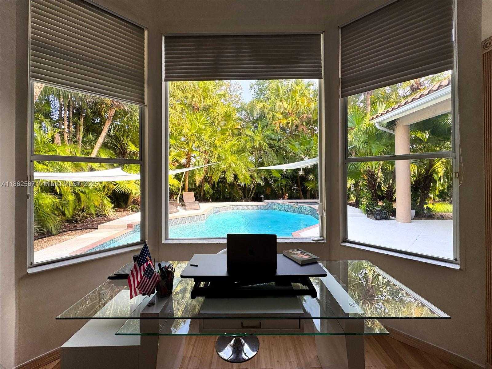 Small Image of 375 SABAL WAY, Weston Number 39