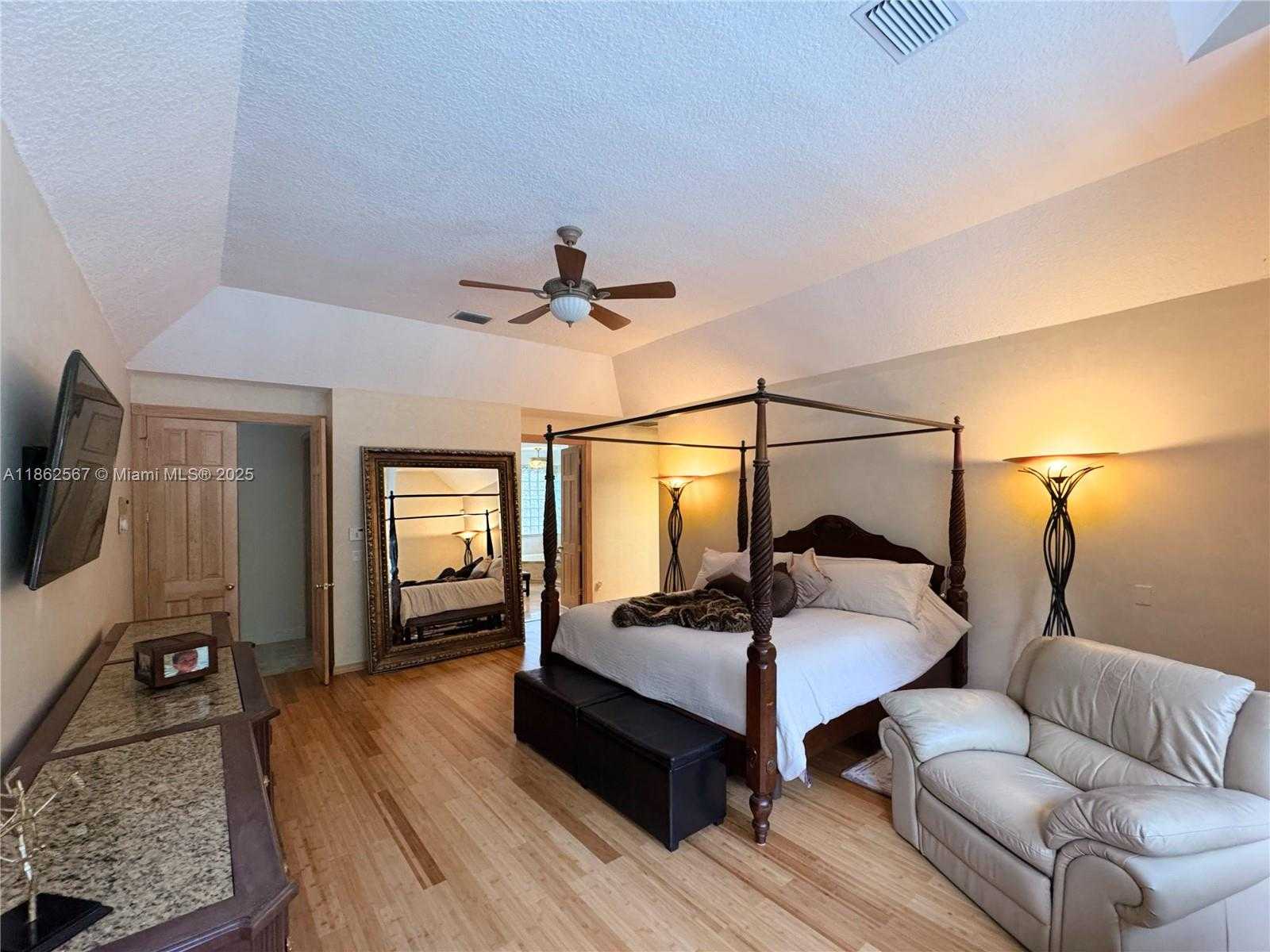 Small Image of 375 SABAL WAY, Weston Number 40