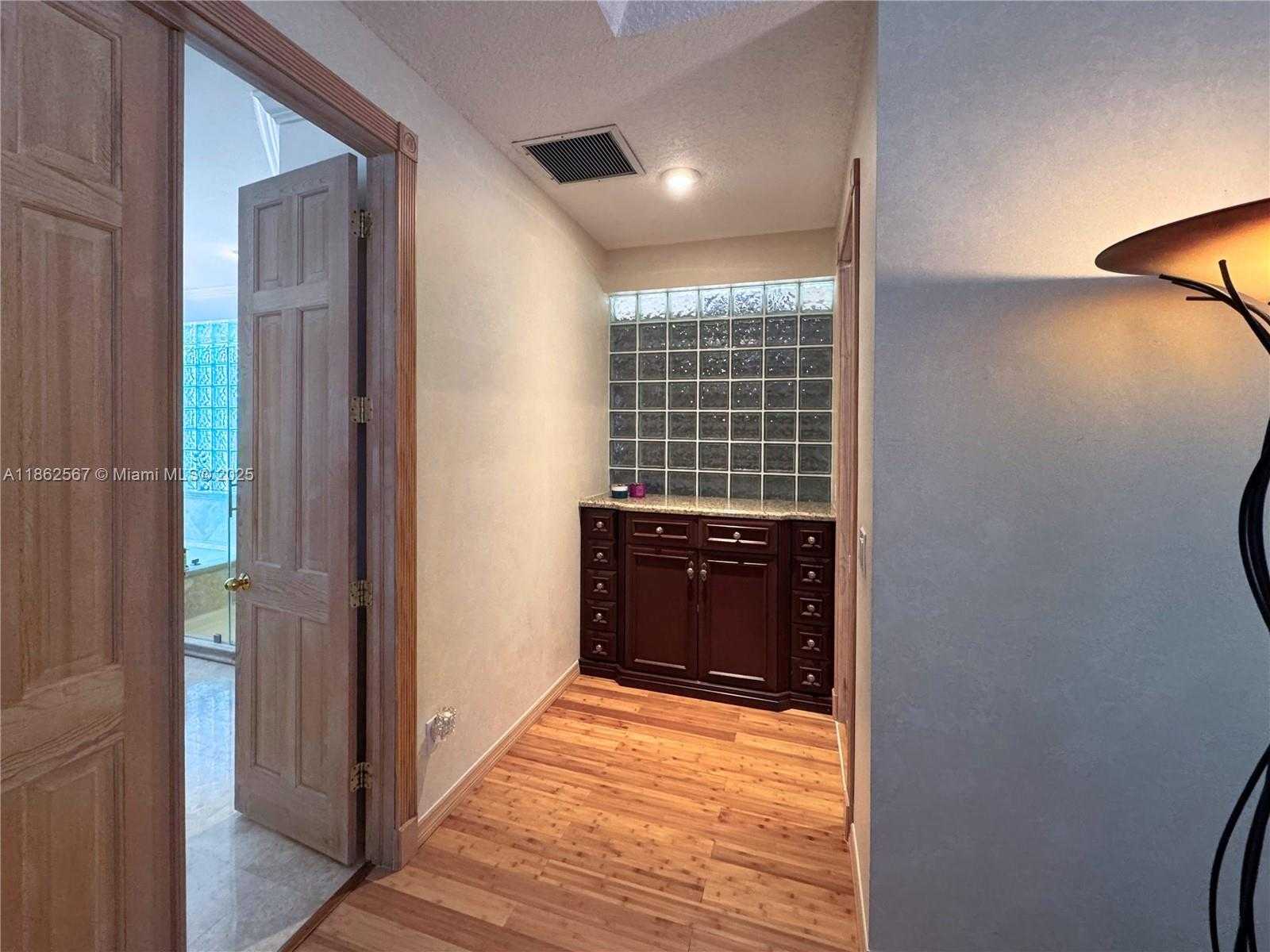 Small Image of 375 SABAL WAY, Weston Number 41