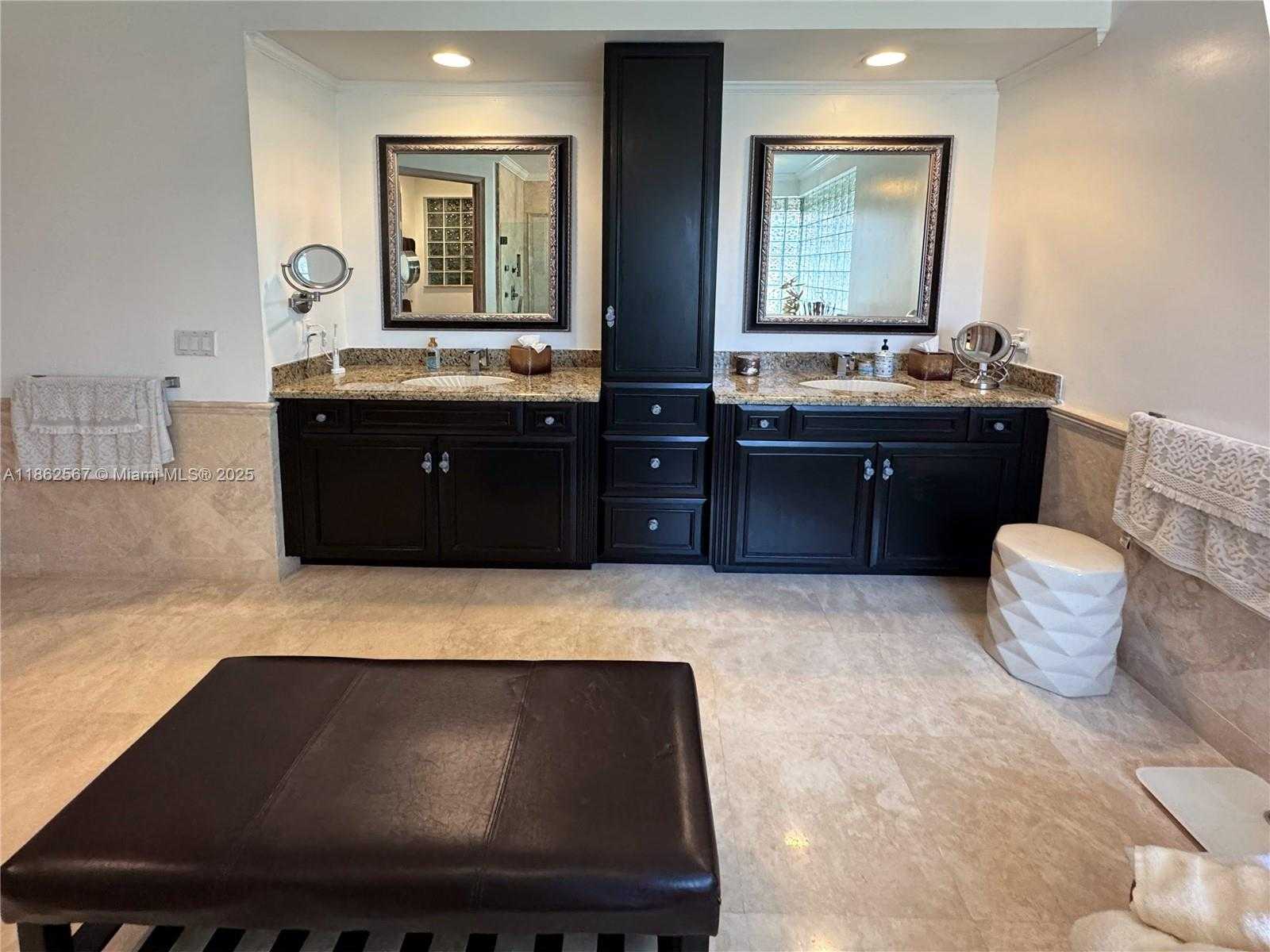 Small Image of 375 SABAL WAY, Weston Number 42