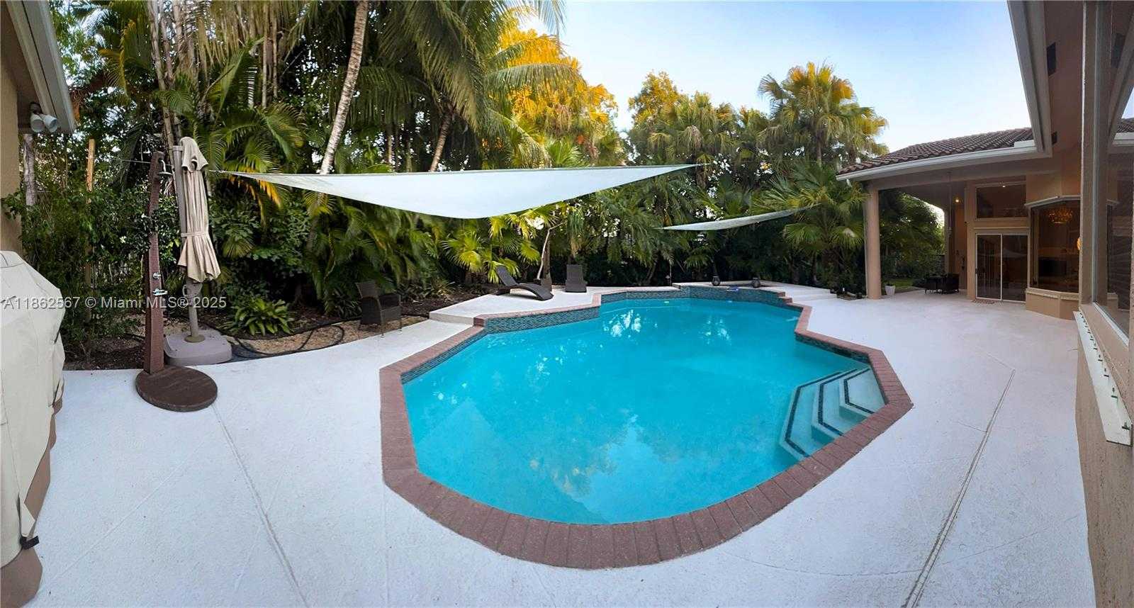 Small Image of 375 SABAL WAY, Weston Number 65