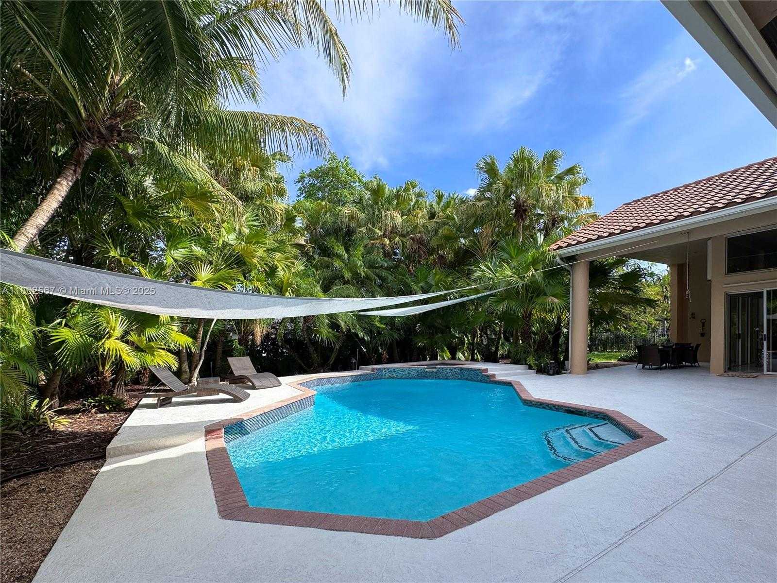 Small Image of 375 SABAL WAY, Weston Number 66