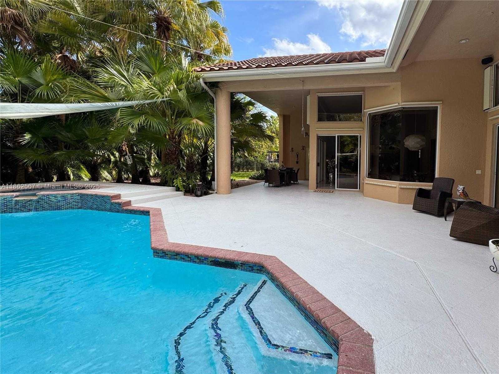 Small Image of 375 SABAL WAY, Weston Number 67