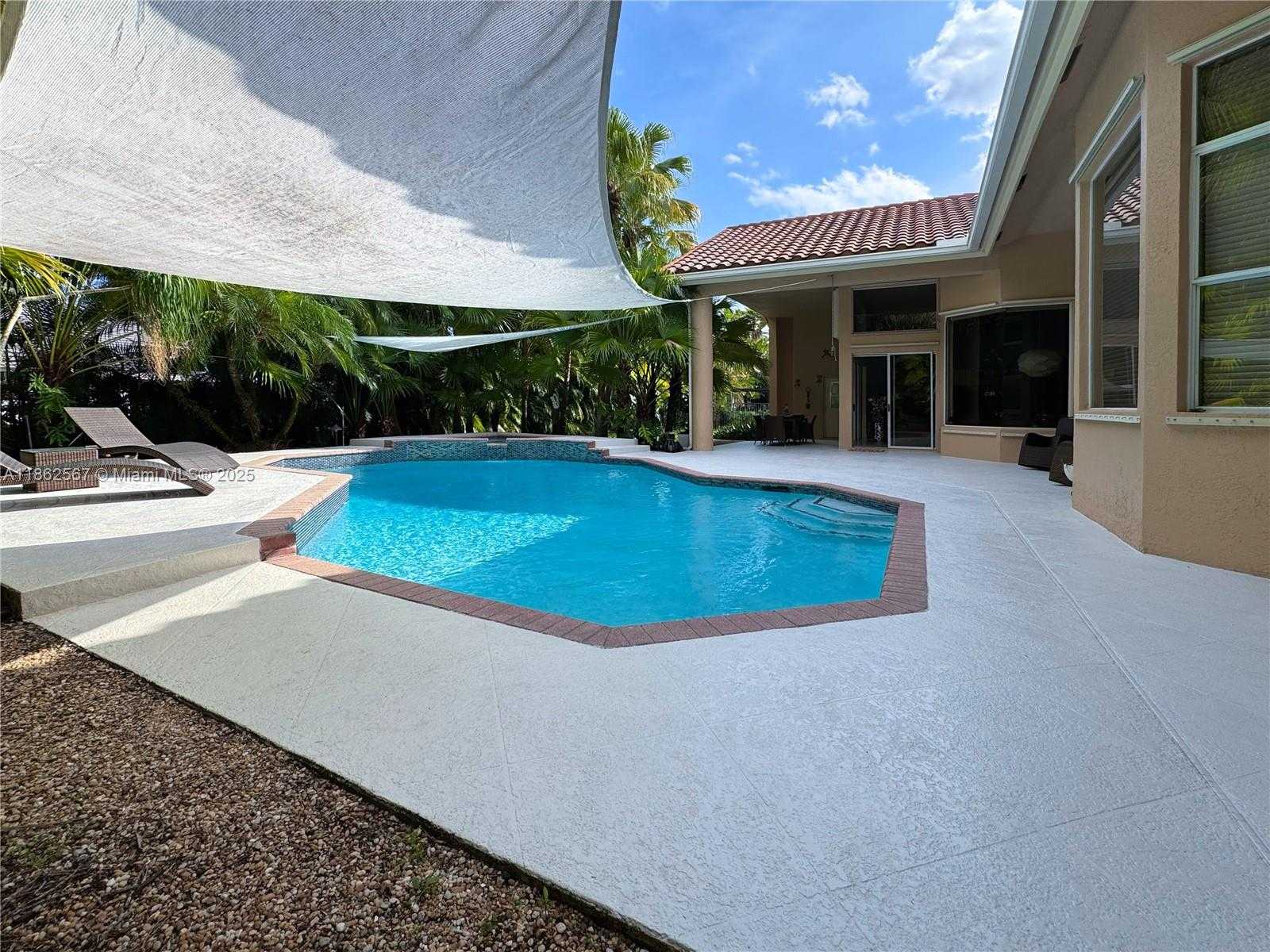 Small Image of 375 SABAL WAY, Weston Number 68