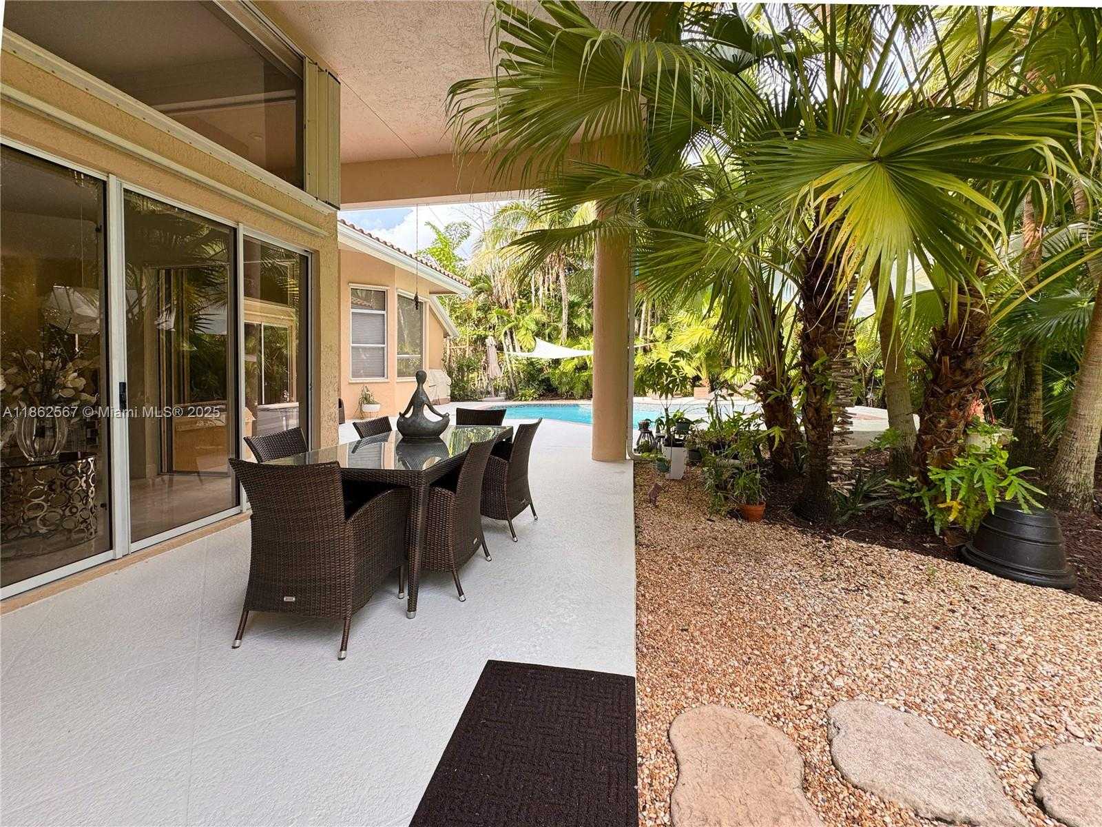 Small Image of 375 SABAL WAY, Weston Number 73
