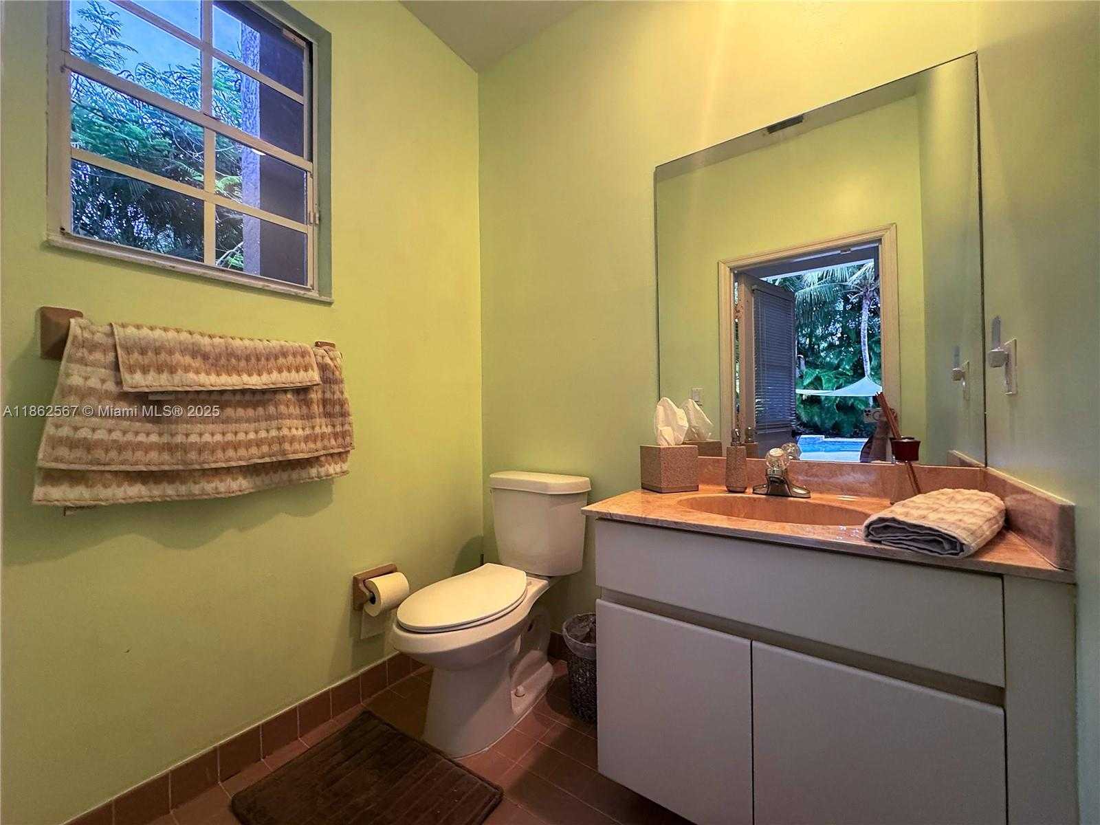 Small Image of 375 SABAL WAY, Weston Number 76