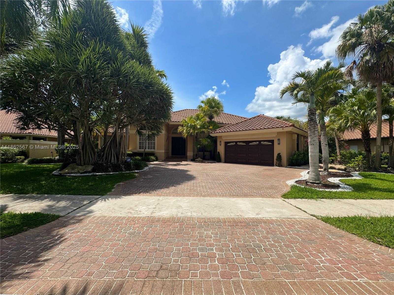 Small Image of 375 SABAL WAY, Weston Number 8