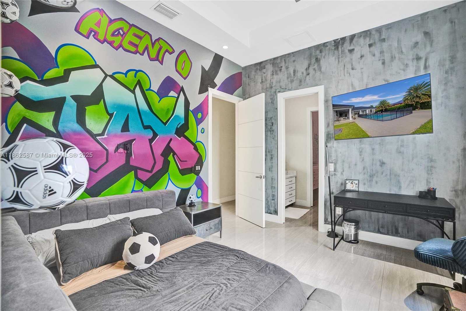 Small Image of 411 NORTH WEST 125TH AVE, Miami Number 20