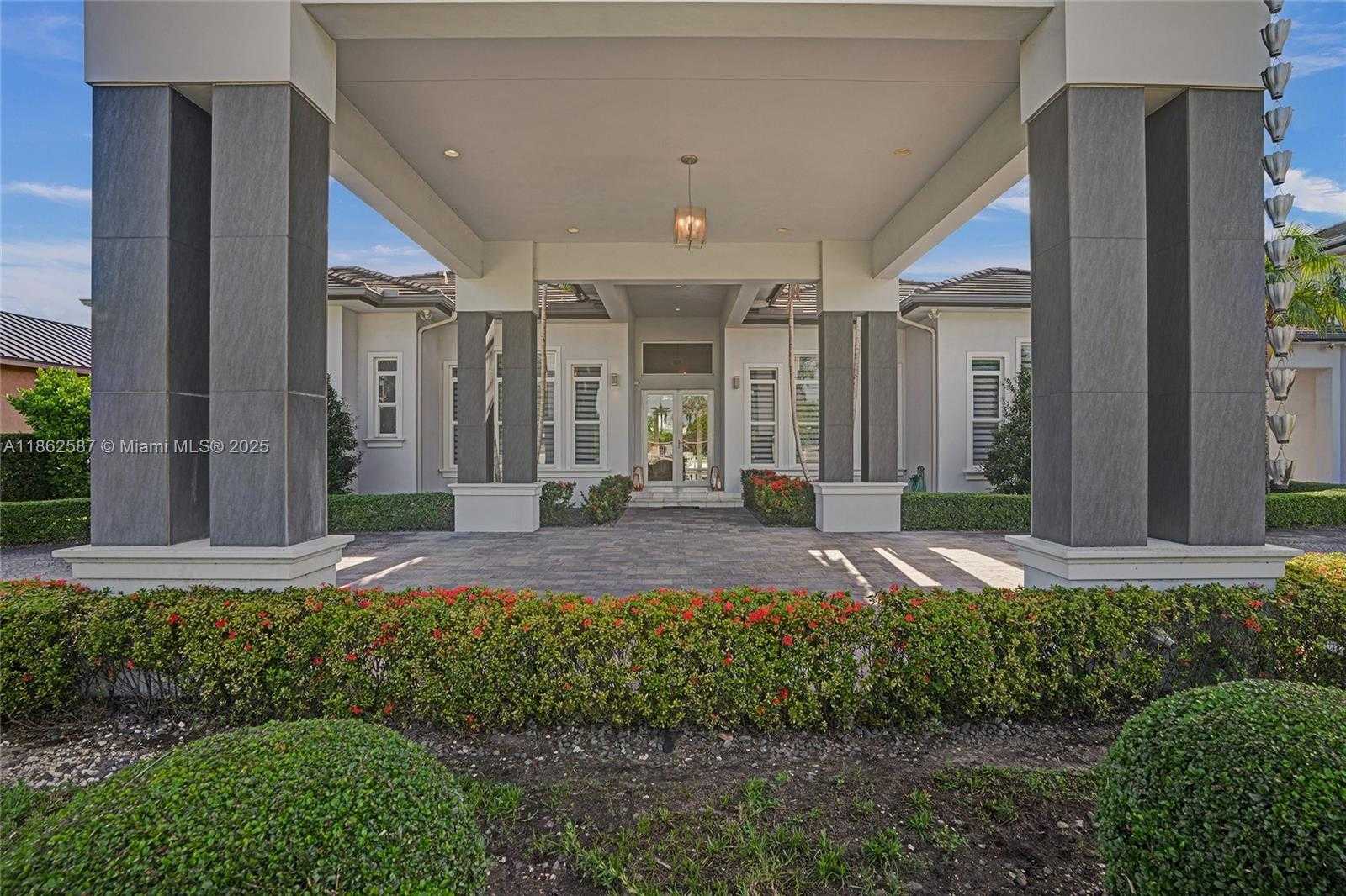 Small Image of 411 NORTH WEST 125TH AVE, Miami Number 37