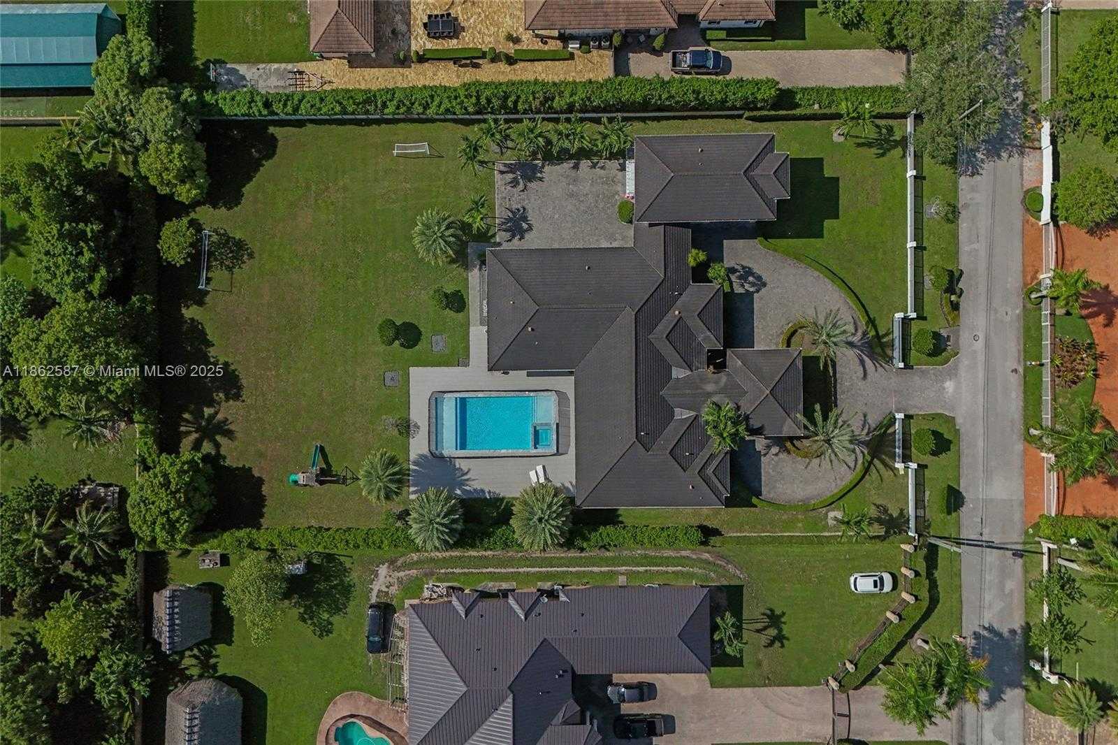 Small Image of 411 NORTH WEST 125TH AVE, Miami Number 4