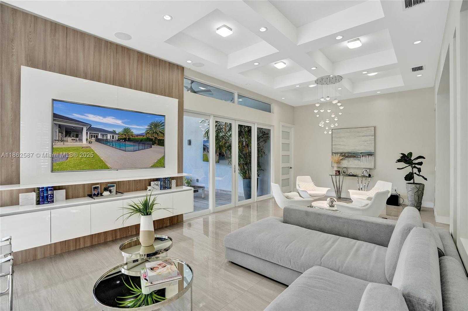Small Image of 411 NORTH WEST 125TH AVE, Miami Number 5