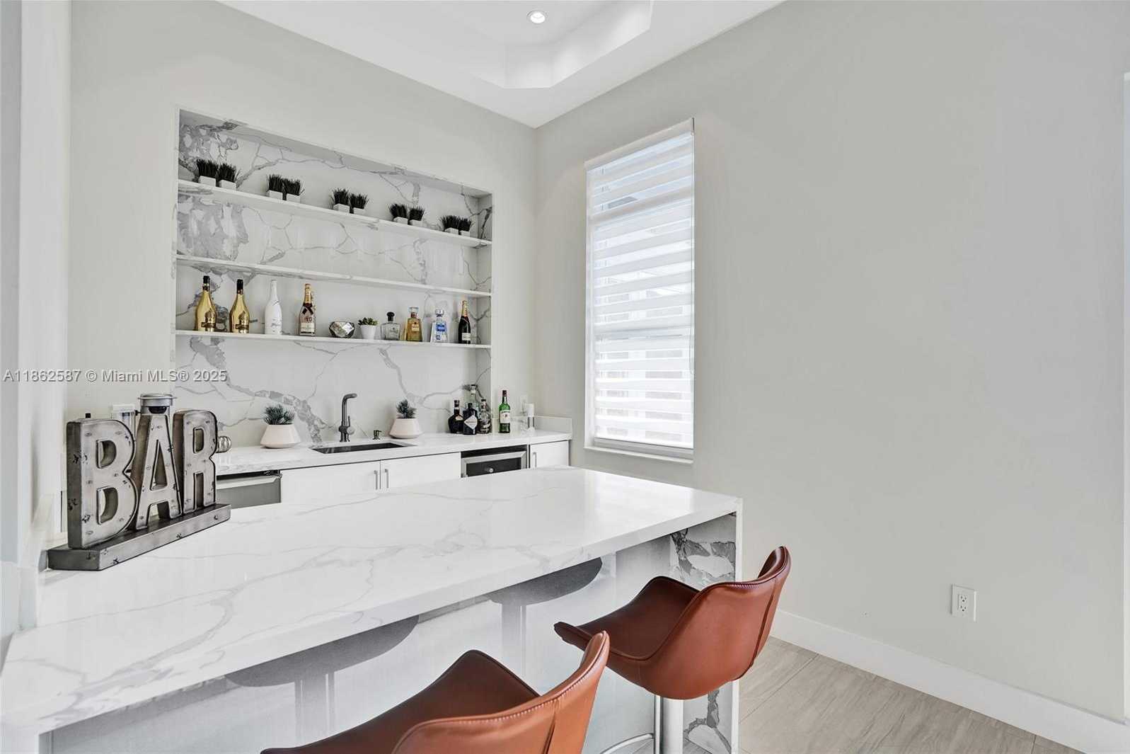 Small Image of 411 NORTH WEST 125TH AVE, Miami Number 8