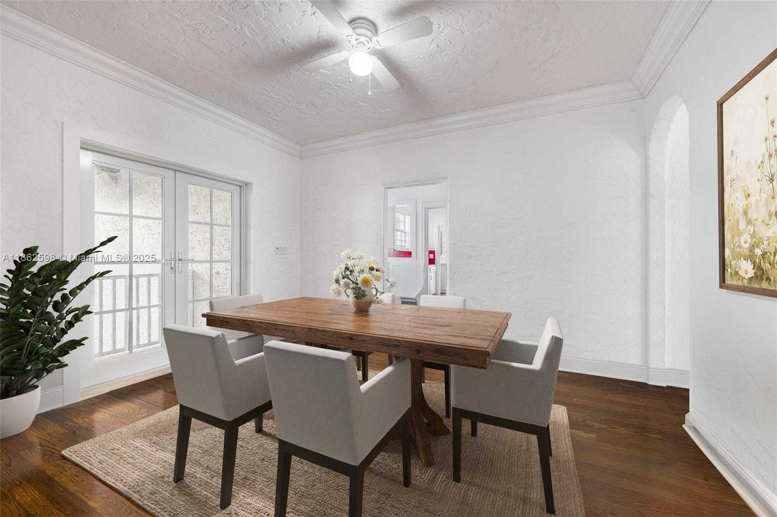 Small Image of 231 VISCAYA AVE, Coral Gables Number 10