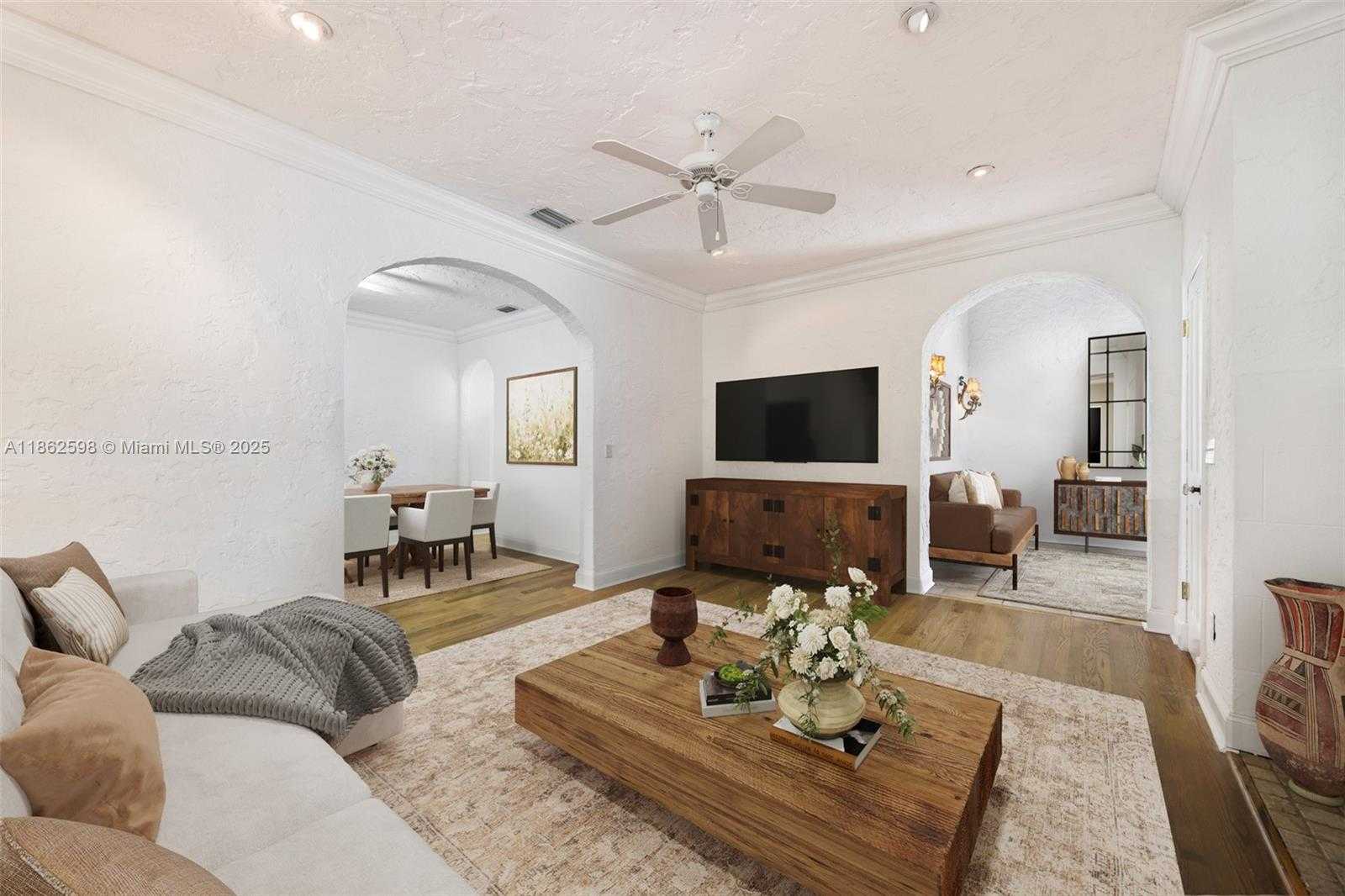 Small Image of 231 VISCAYA AVE, Coral Gables Number 6