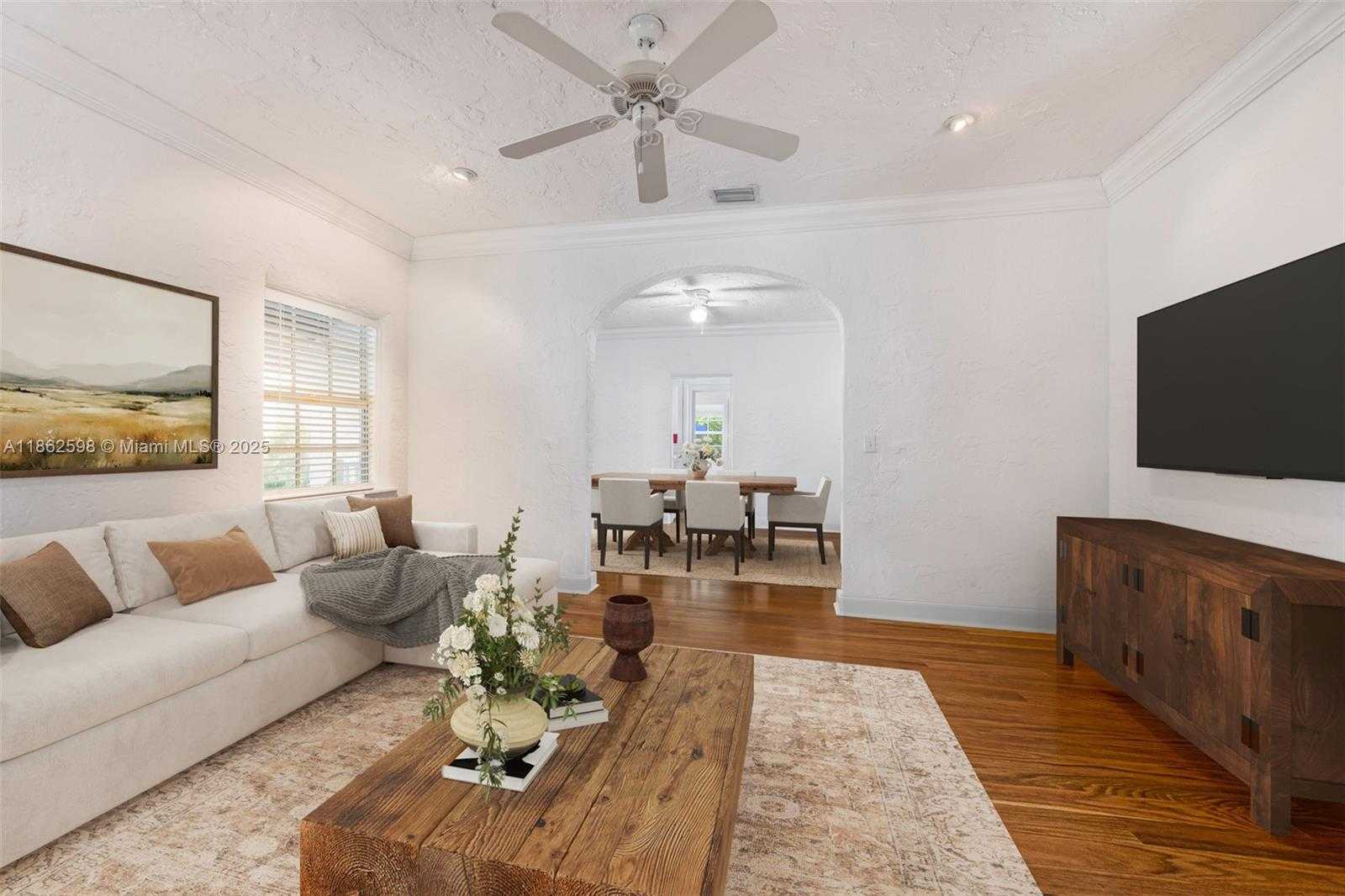 Small Image of 231 VISCAYA AVE, Coral Gables Number 7