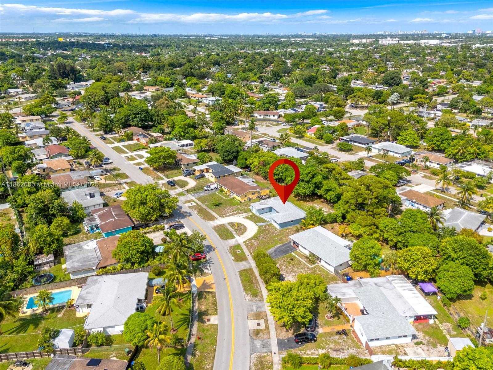Small Image of 640 EAST MELROSE CIR, Fort Lauderdale Number 28
