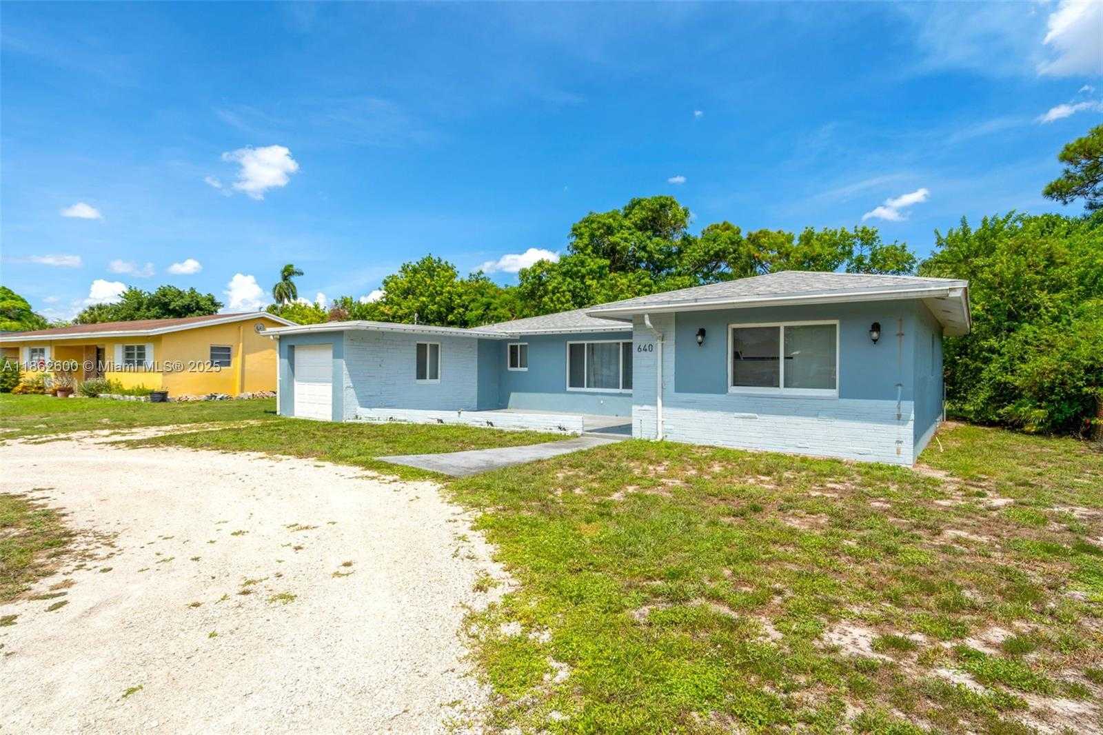 Small Image of 640 EAST MELROSE CIR, Fort Lauderdale Number 3