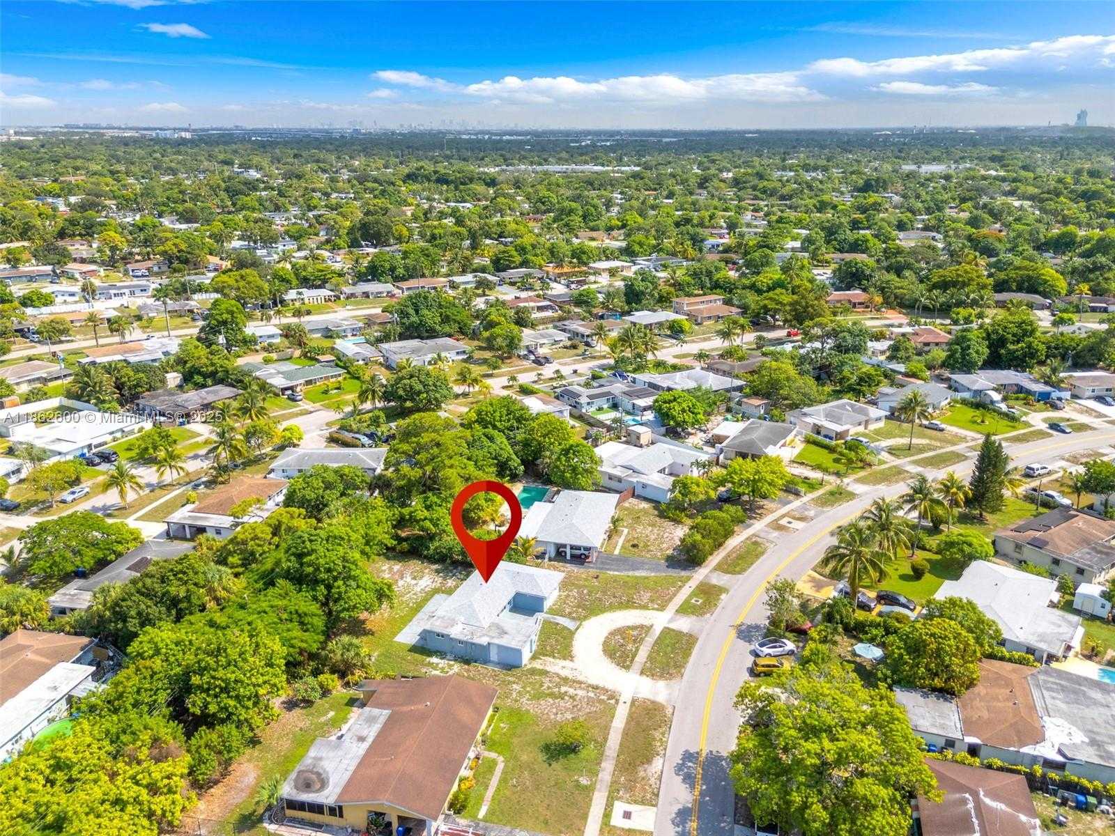 Small Image of 640 EAST MELROSE CIR, Fort Lauderdale Number 34