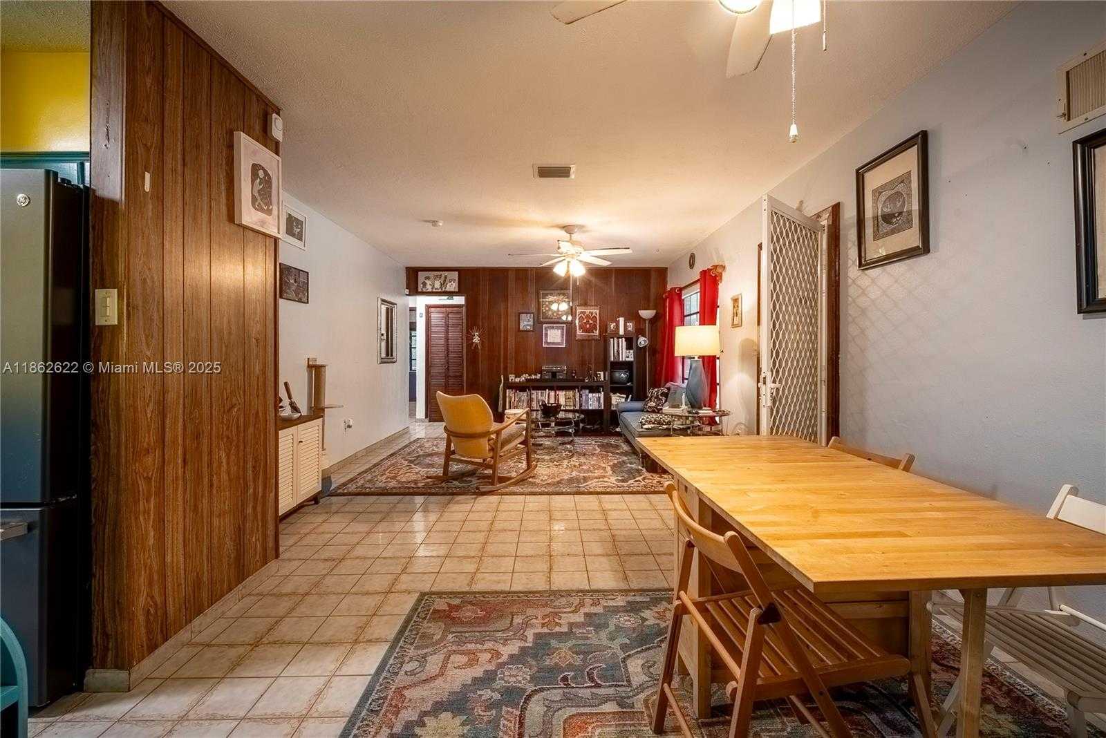 Small Image of 9241 MARINE DR, Cutler Bay Number 11
