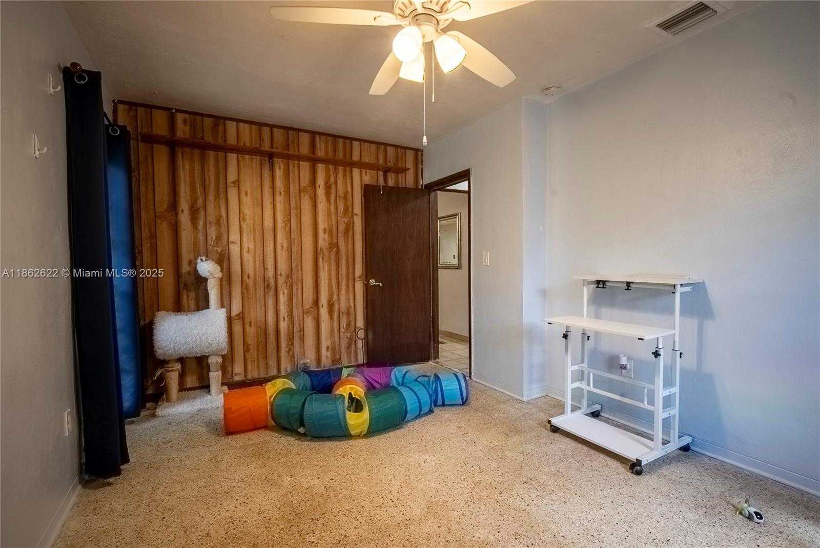 Small Image of 9241 MARINE DR, Cutler Bay Number 15
