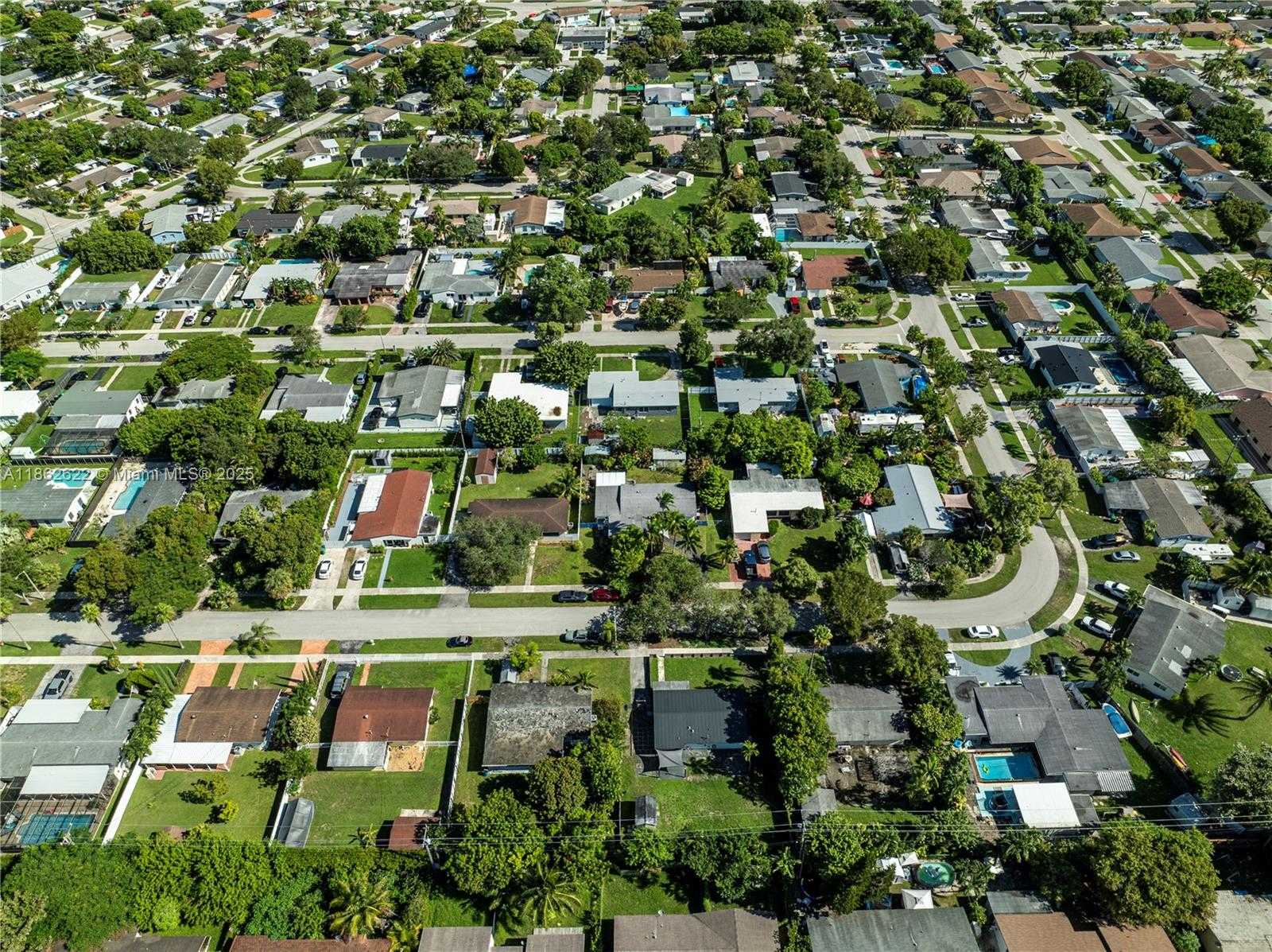 Small Image of 9241 MARINE DR, Cutler Bay Number 30