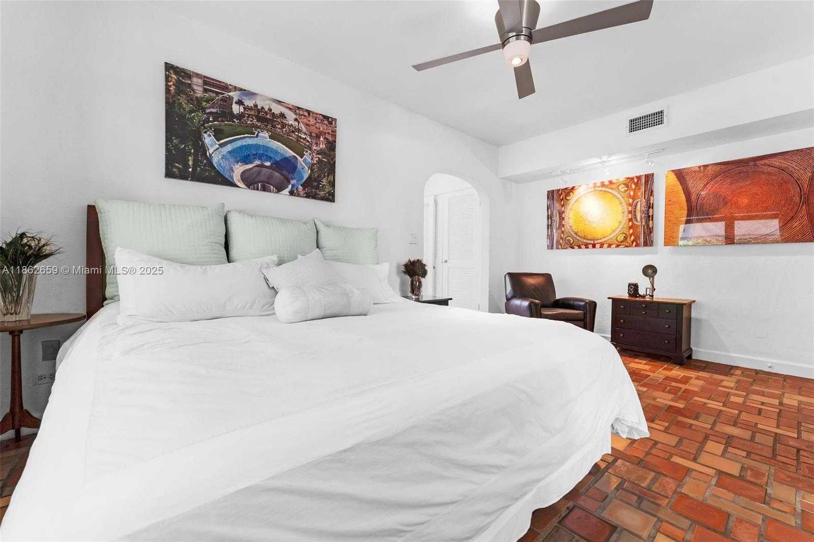 Small Image of 1800 JEFFERSON AVE, Miami Beach Number 18