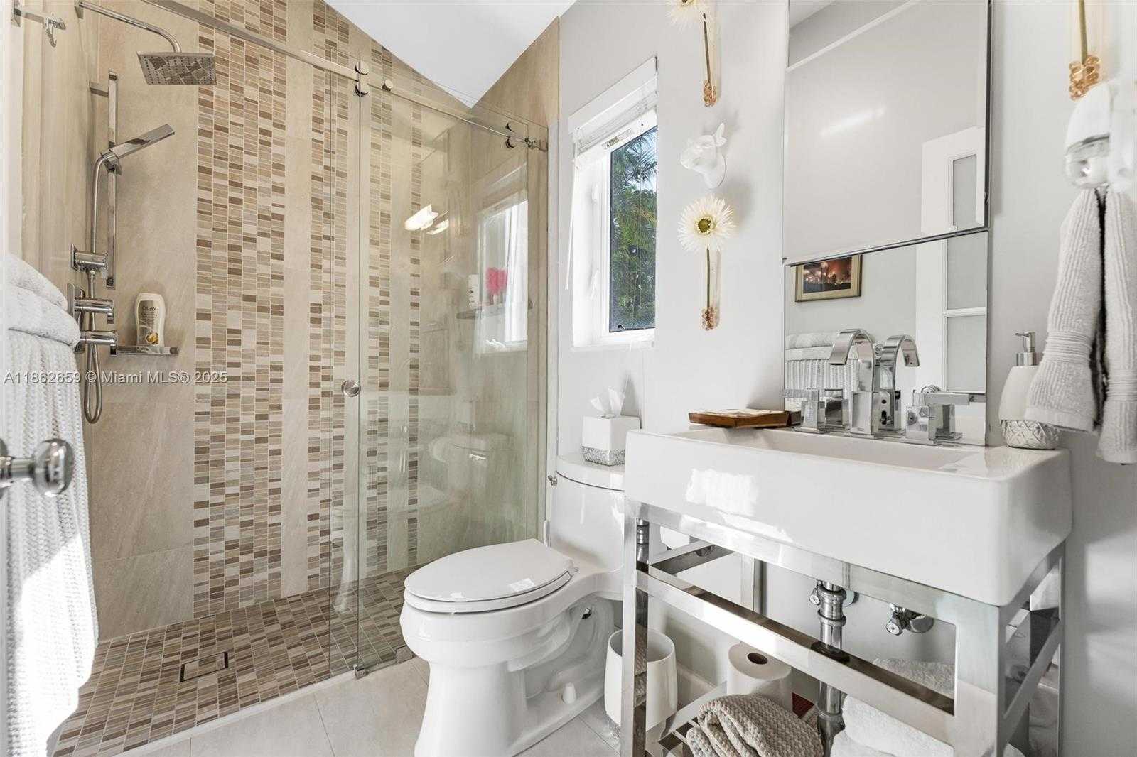 Small Image of 1800 JEFFERSON AVE, Miami Beach Number 19