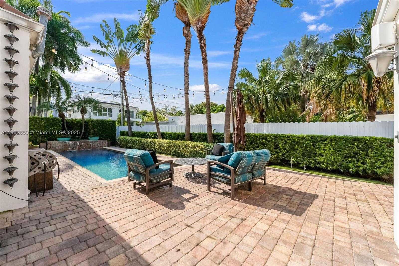 Small Image of 1800 JEFFERSON AVE, Miami Beach Number 25