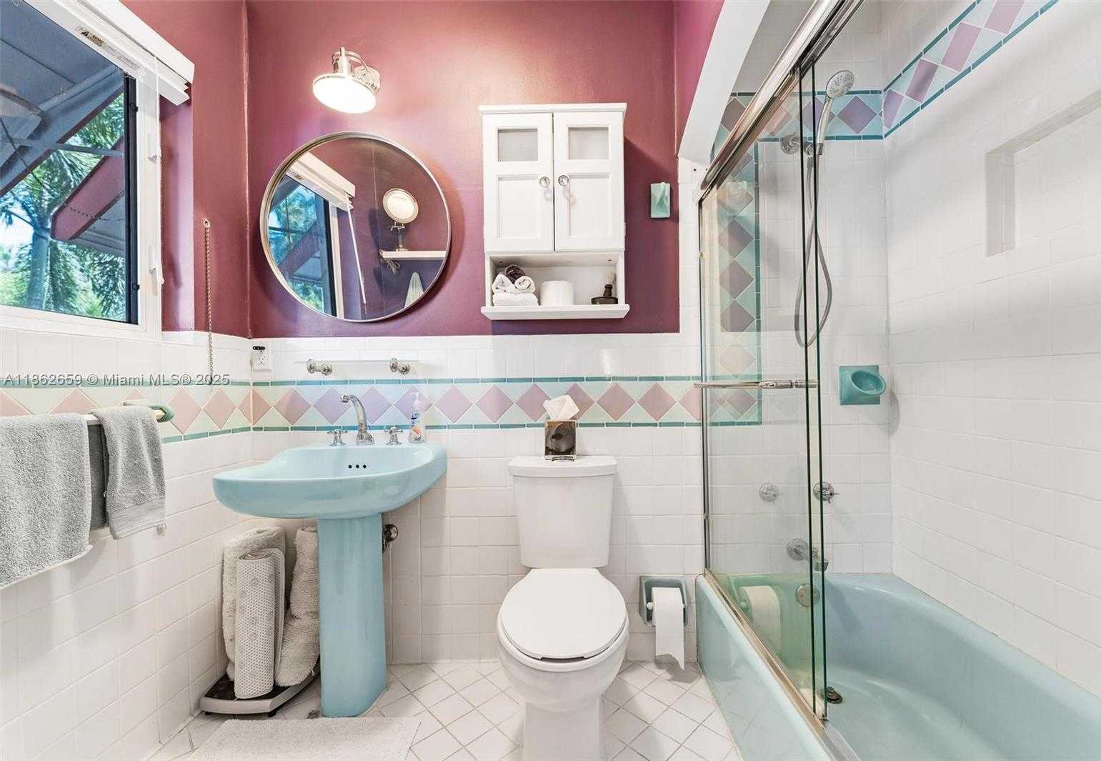Small Image of 1800 JEFFERSON AVE, Miami Beach Number 39