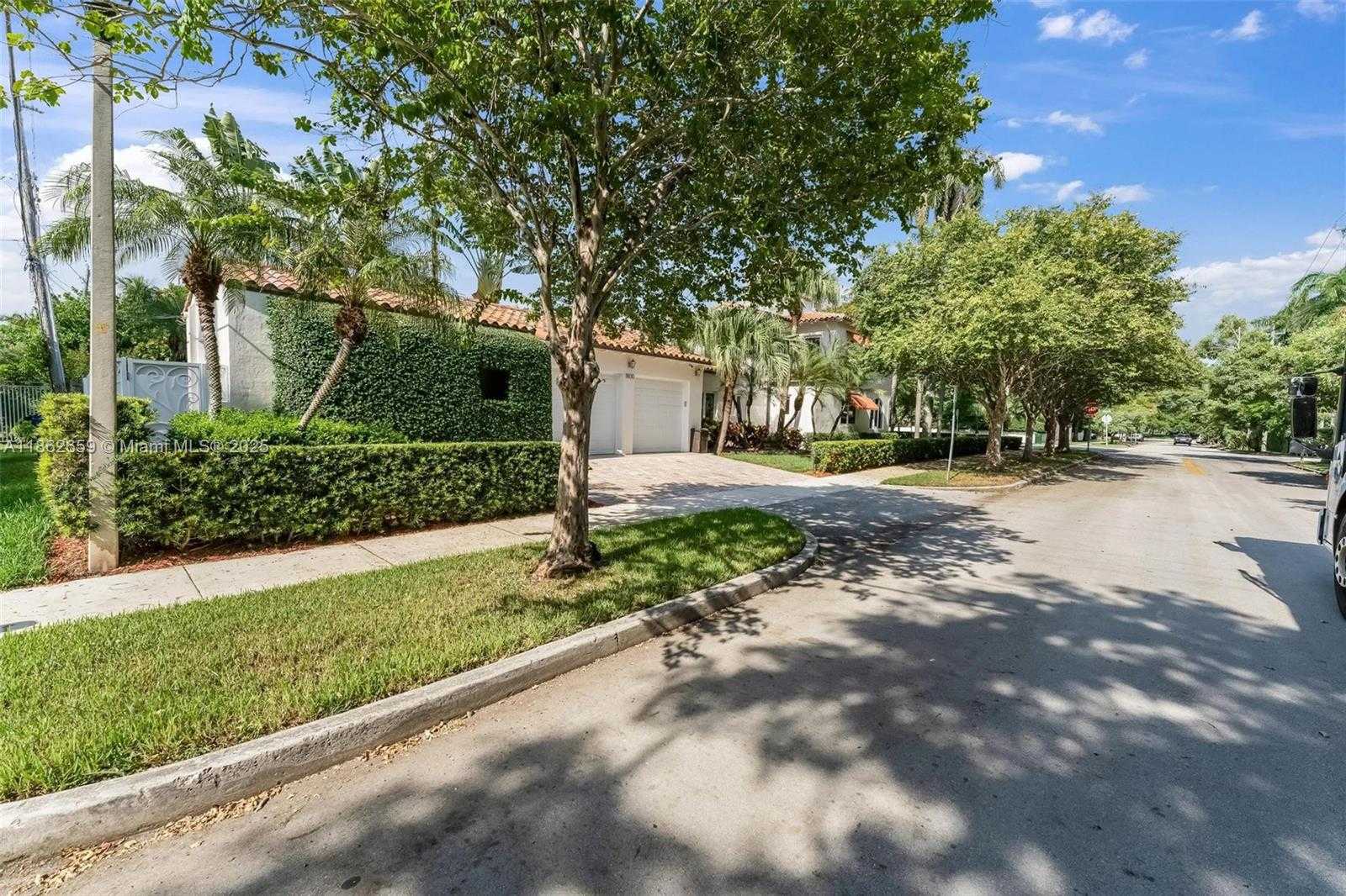 Small Image of 1800 JEFFERSON AVE, Miami Beach Number 56