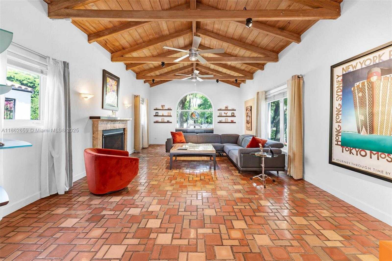 Small Image of 1800 JEFFERSON AVE, Miami Beach Number 6