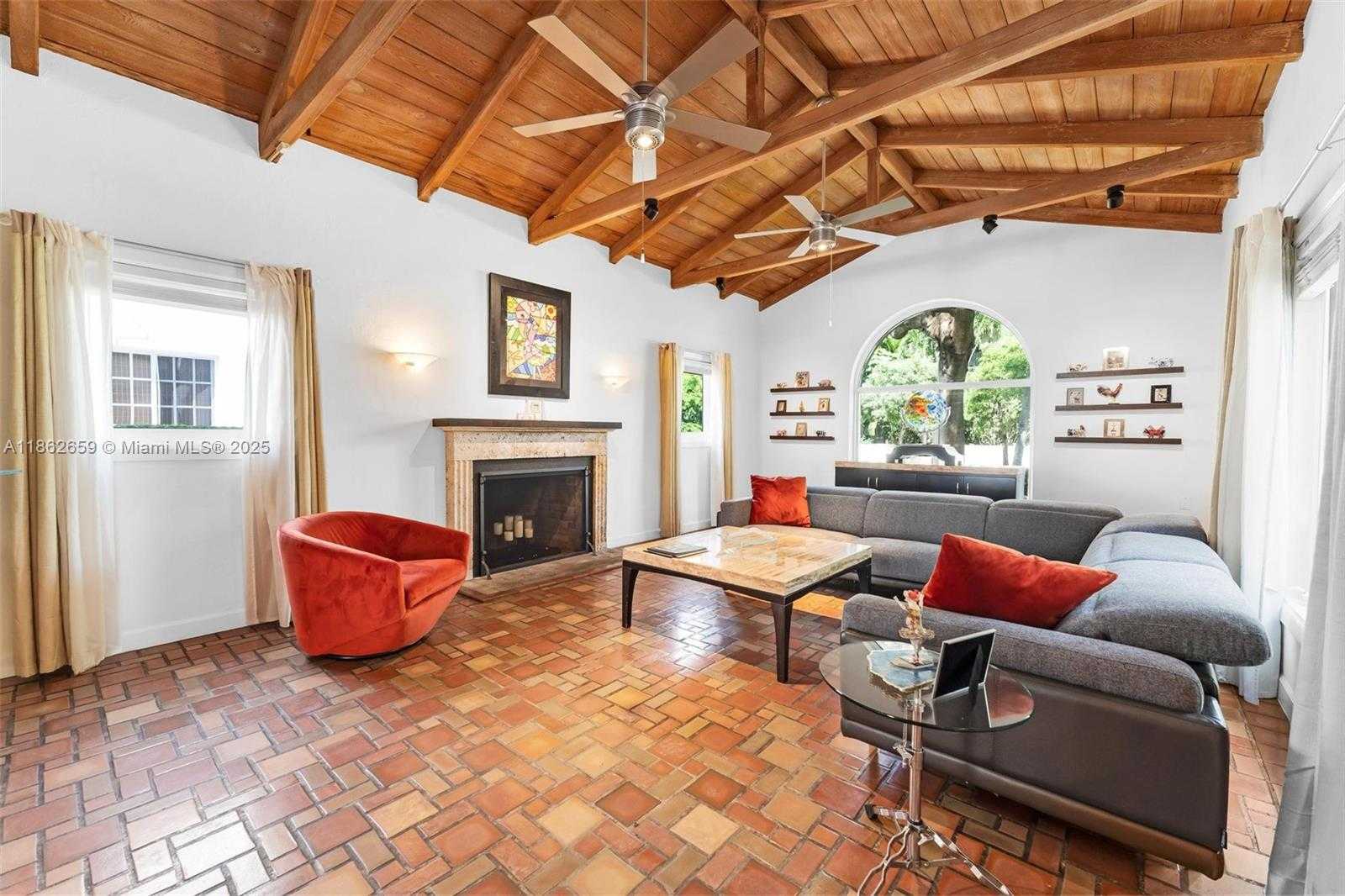 Small Image of 1800 JEFFERSON AVE, Miami Beach Number 8