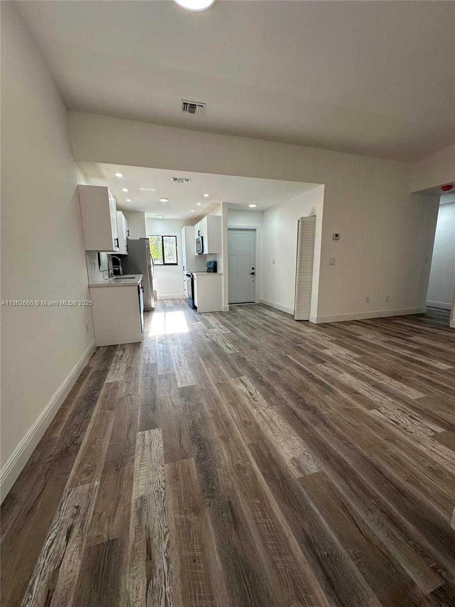 Small Image of 25031 SOUTH WEST 126TH CT, Homestead Number 6