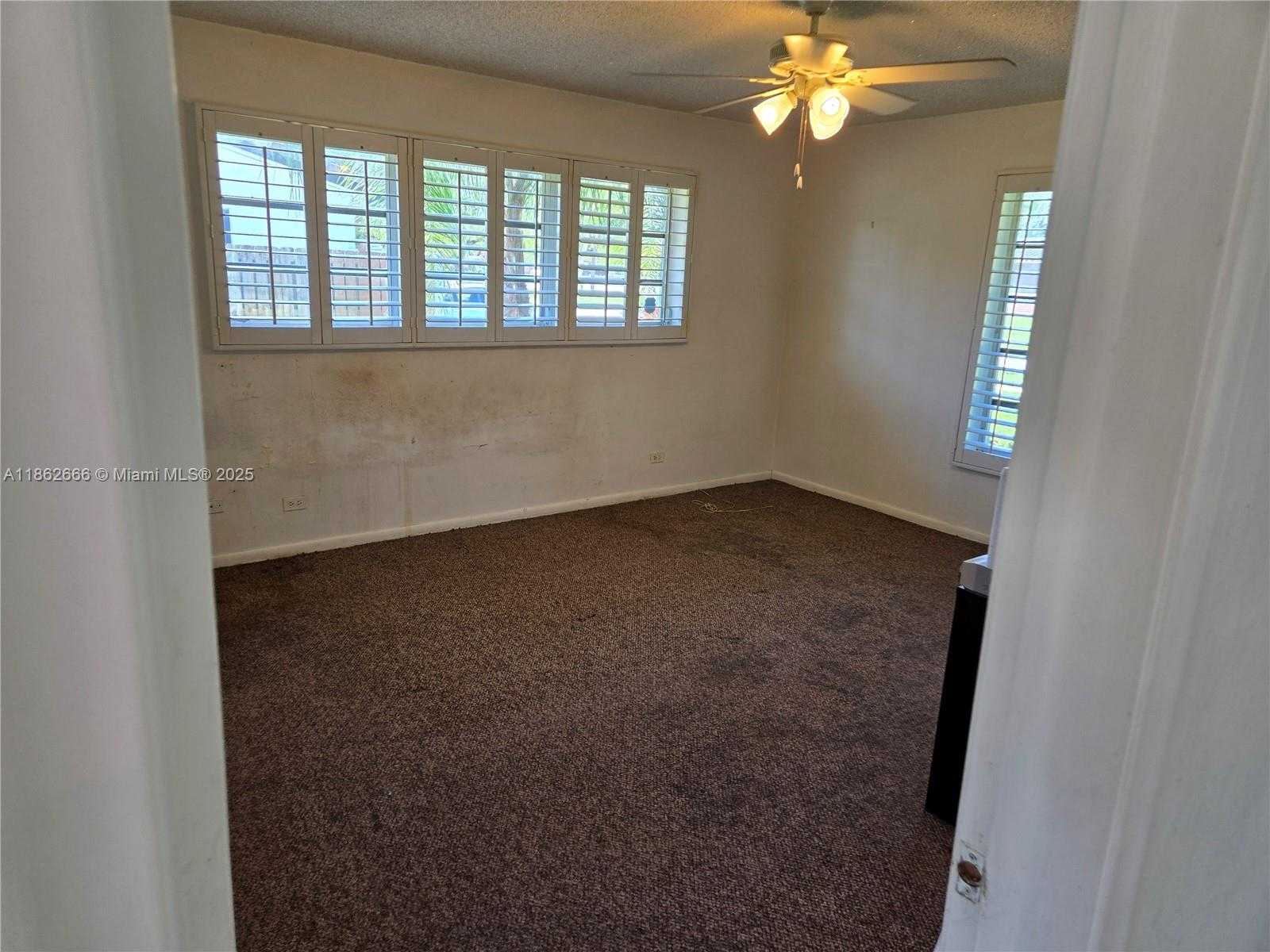 Small Image of 520 NORTH WEST 75TH TER, Plantation Number 46