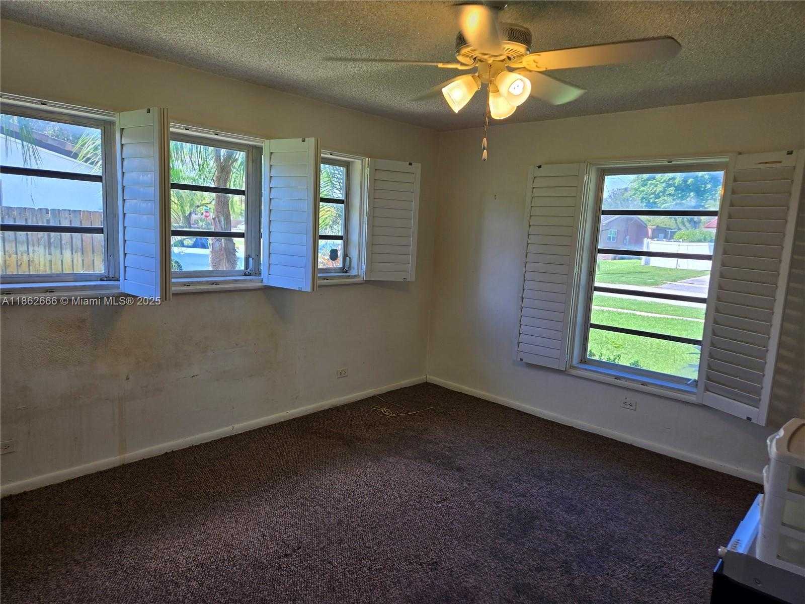 Small Image of 520 NORTH WEST 75TH TER, Plantation Number 49