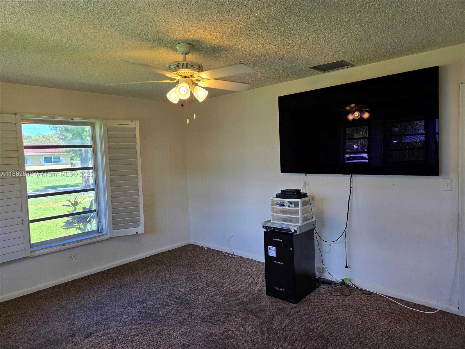 Small Image of 520 NORTH WEST 75TH TER, Plantation Number 50