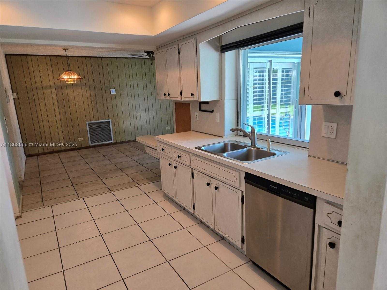 Small Image of 520 NORTH WEST 75TH TER, Plantation Number 59