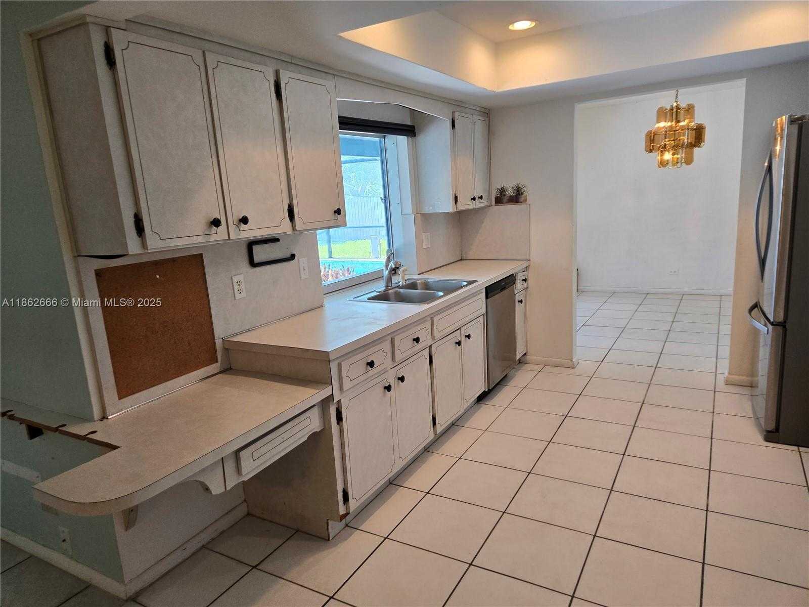 Small Image of 520 NORTH WEST 75TH TER, Plantation Number 61