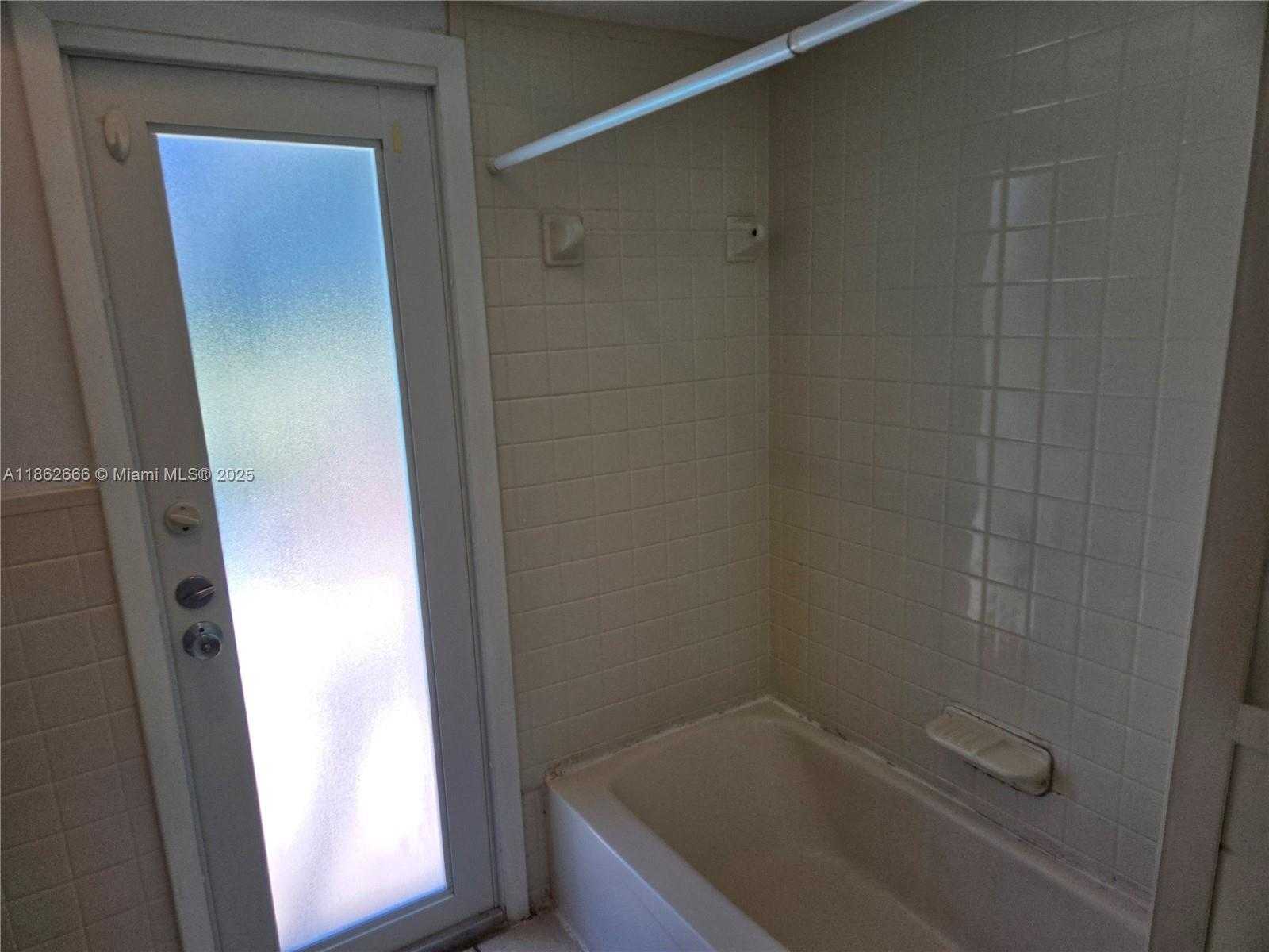 Small Image of 520 NORTH WEST 75TH TER, Plantation Number 76
