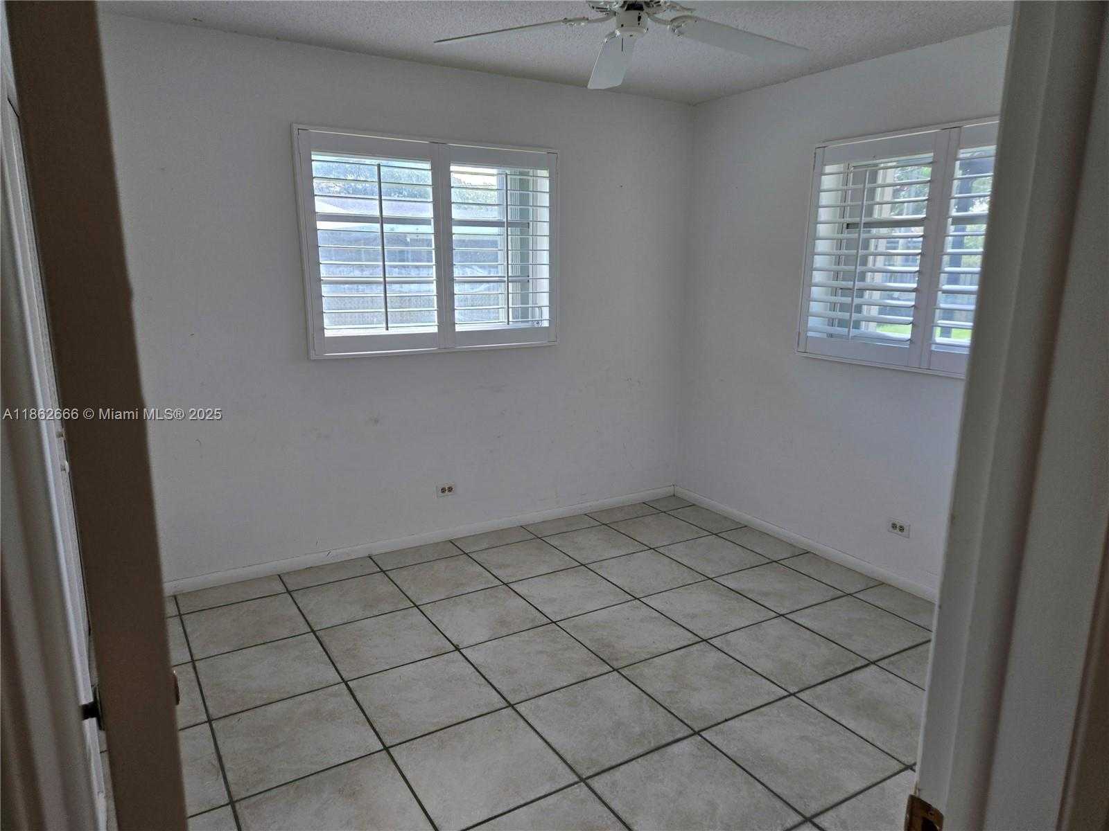 Small Image of 520 NORTH WEST 75TH TER, Plantation Number 82