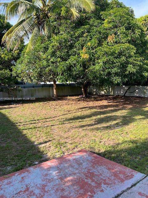 Small Image of 275 EAST 34TH ST, Hialeah Number 26