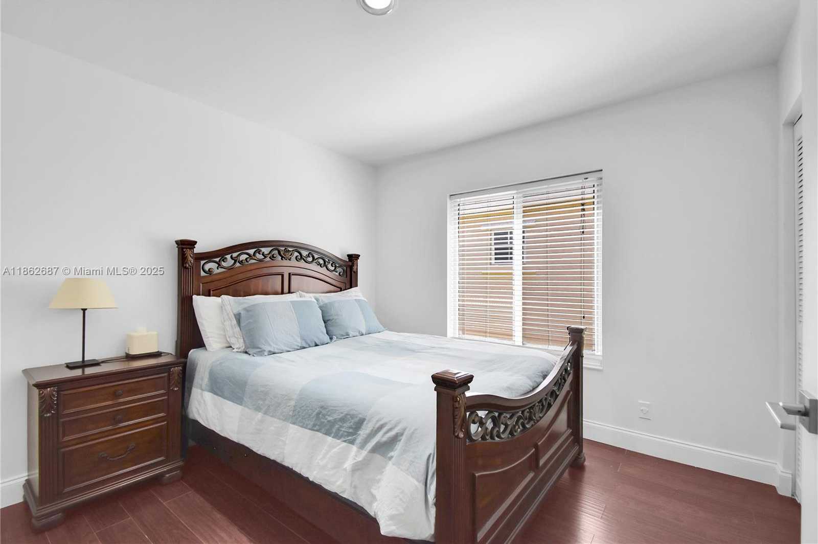 Small Image of 211 CAMERON CT, Weston Number 18