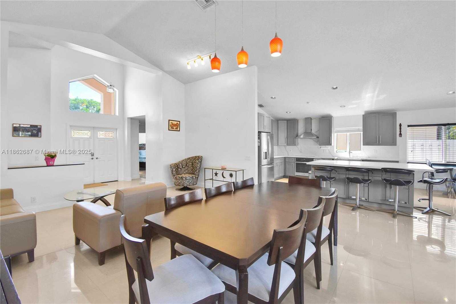 Small Image of 211 CAMERON CT, Weston Number 8