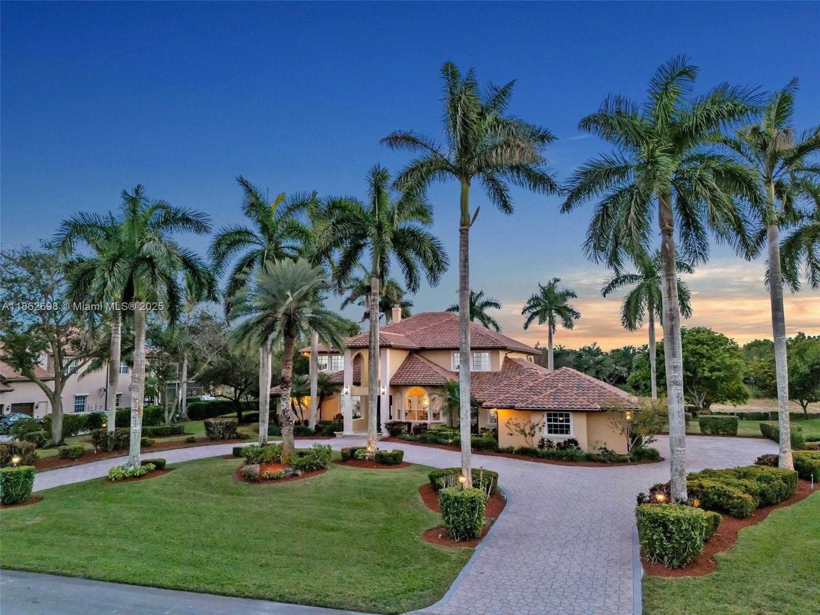 Small Image of 3855 WINDMILL LAKE RD, Weston Number 10