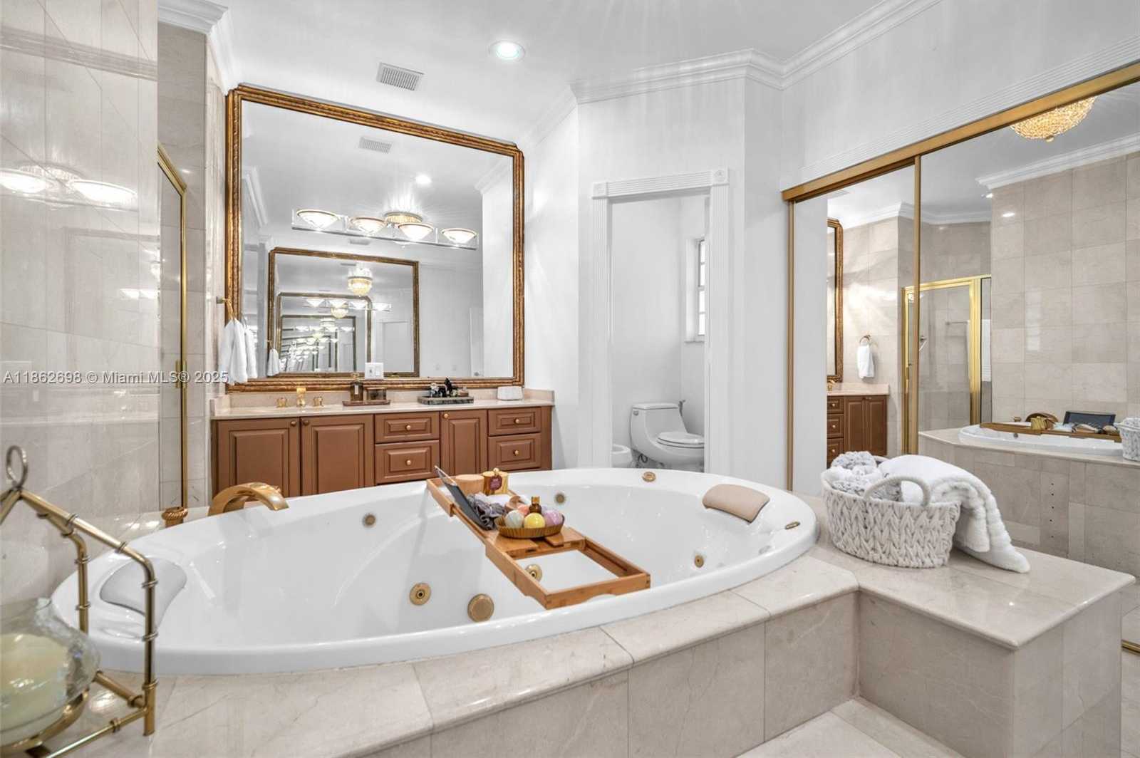 Small Image of 3855 WINDMILL LAKE RD, Weston Number 44