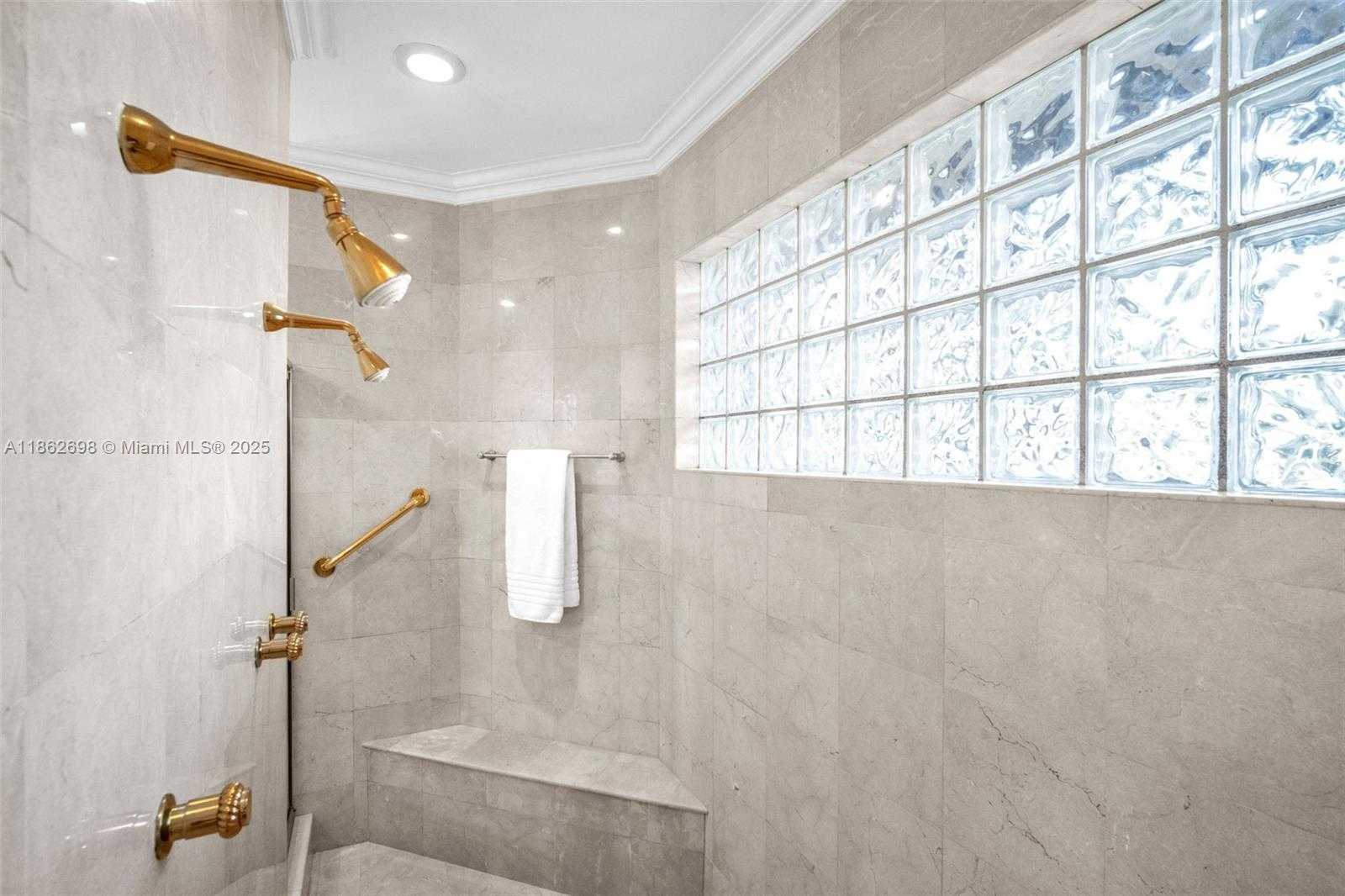 Small Image of 3855 WINDMILL LAKE RD, Weston Number 46