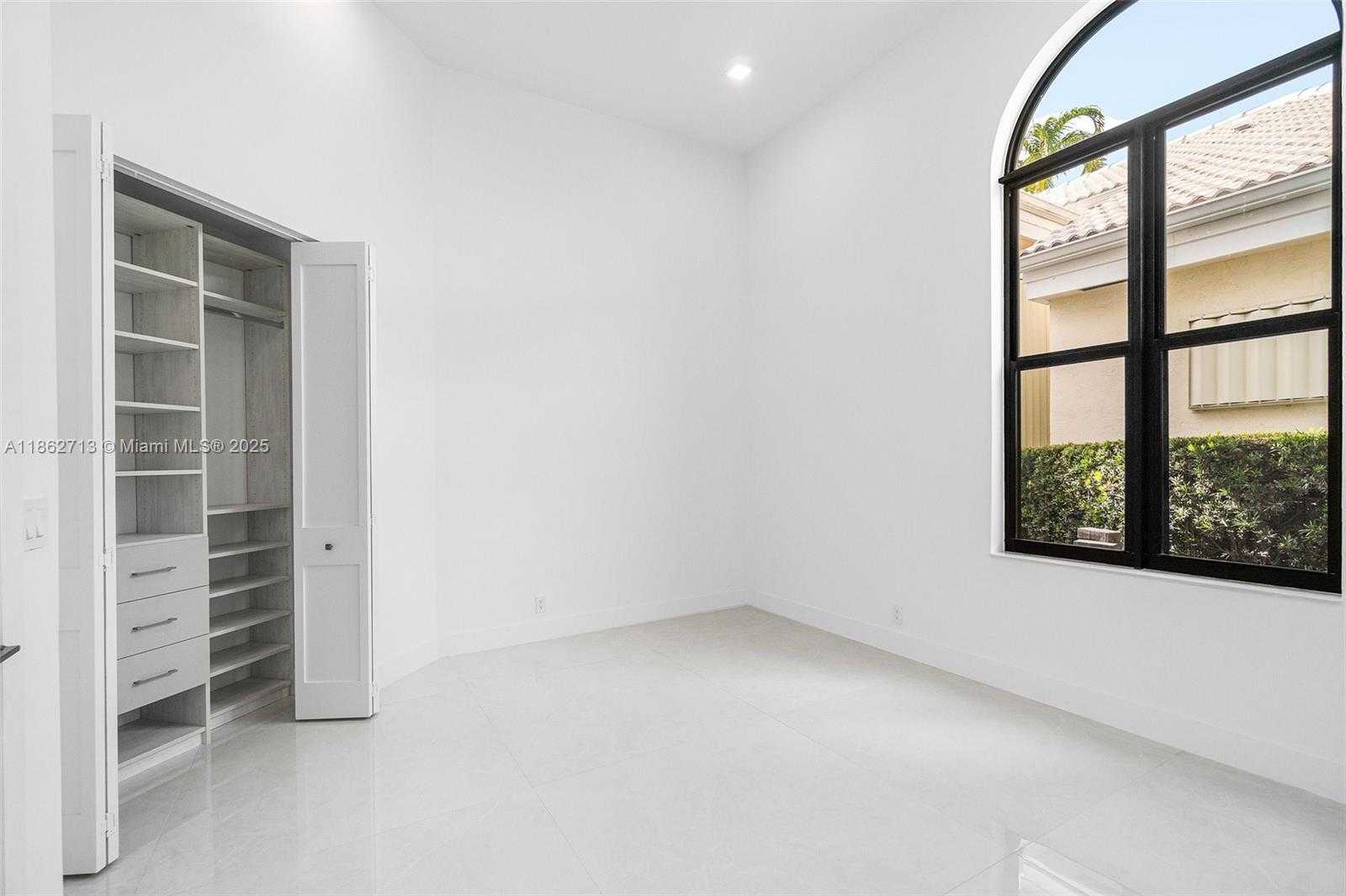 Small Image of 118 EMERALD KEY LN, Palm Beach Gardens Number 16